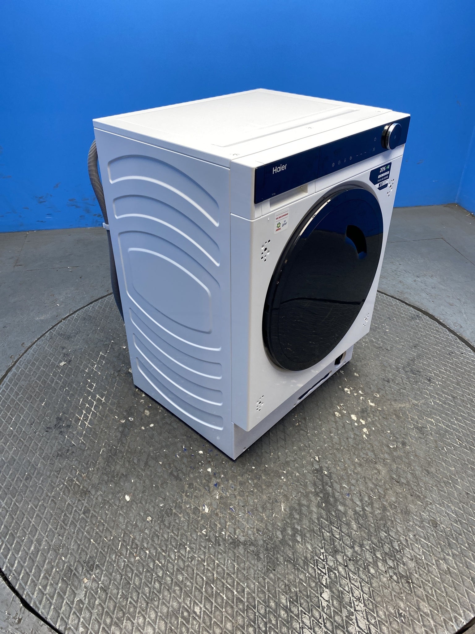 Haier Series 8 HWB100-B14858U1 10kg 1400rpm integrated Washing Machine