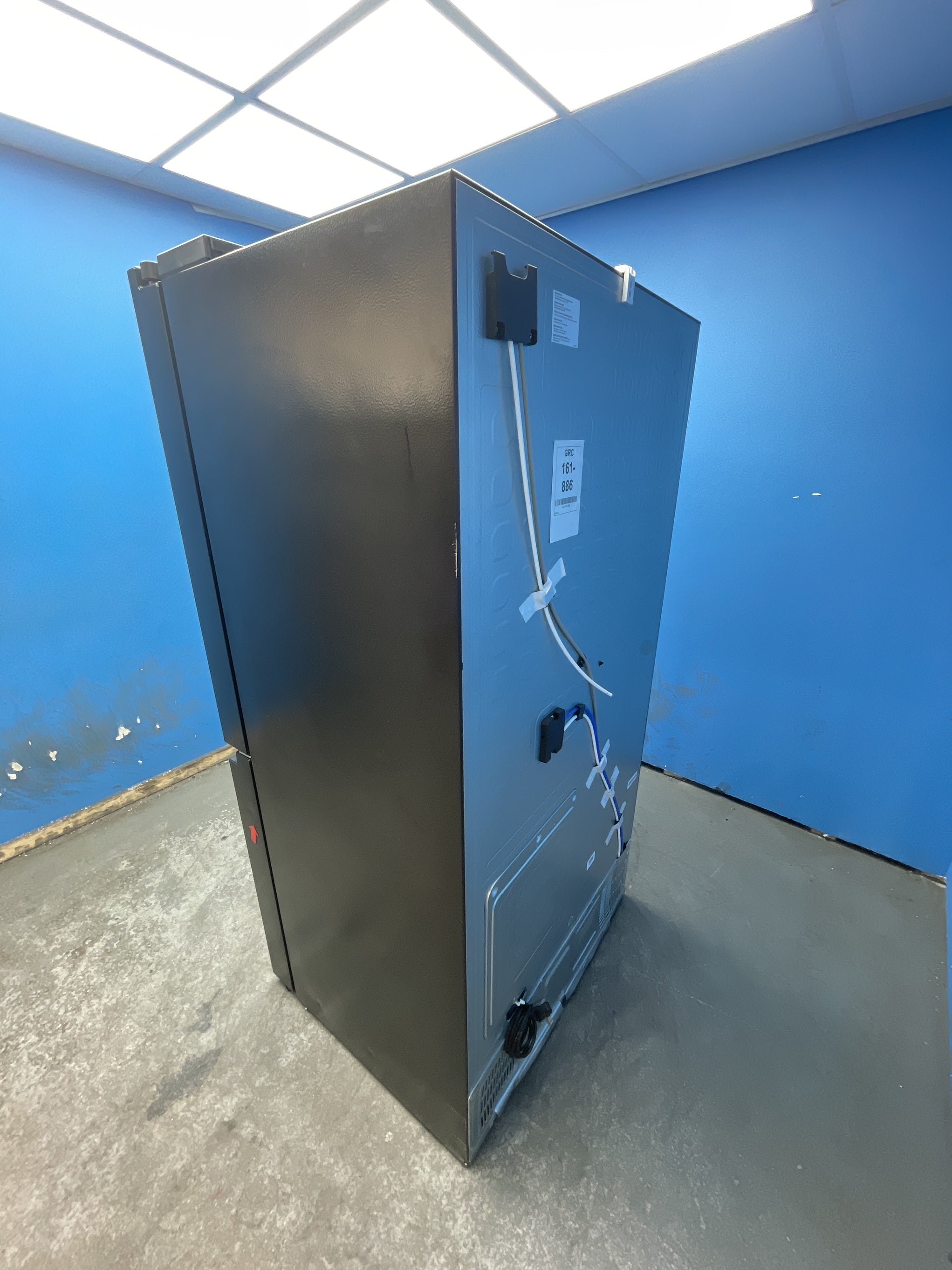 #GRC-161-886 - Hisense PureFlat RQ760N4IFE American Style Fridge Freezer