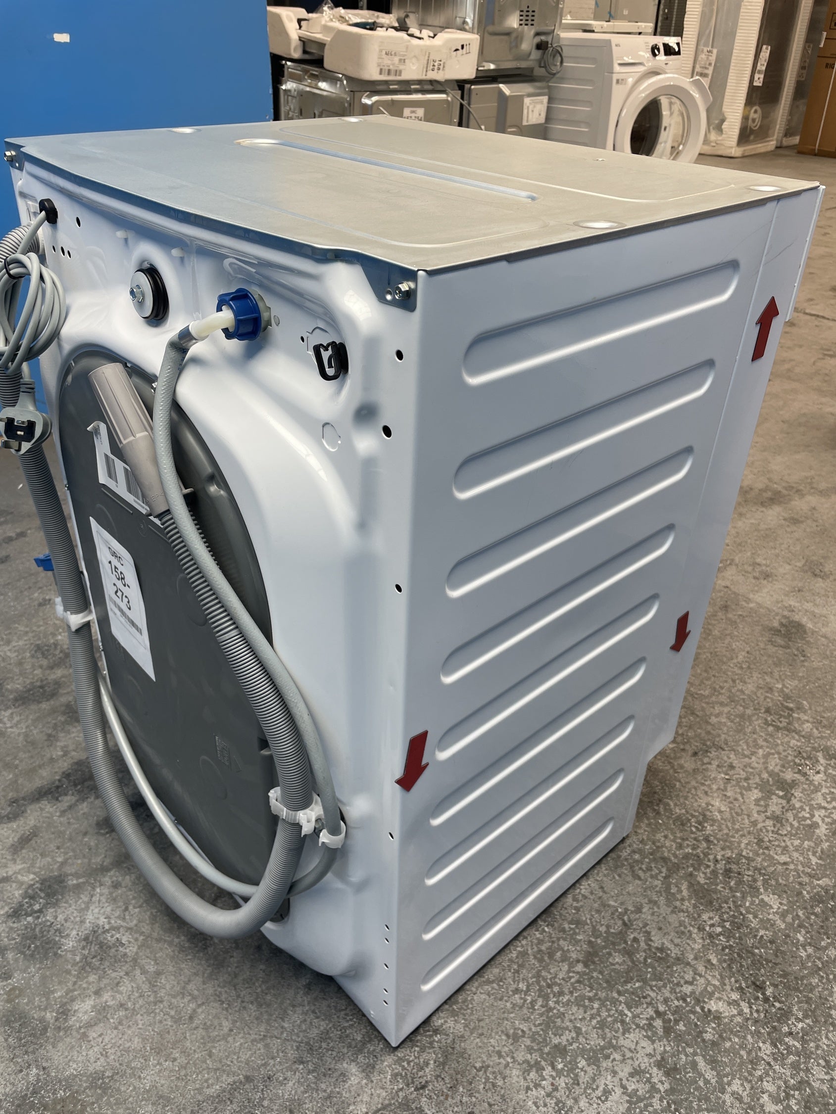 #GRC-158-273 - AEG ProSteam LF7C8636BI 8kg 1600rpm Integrated Washing Machine
