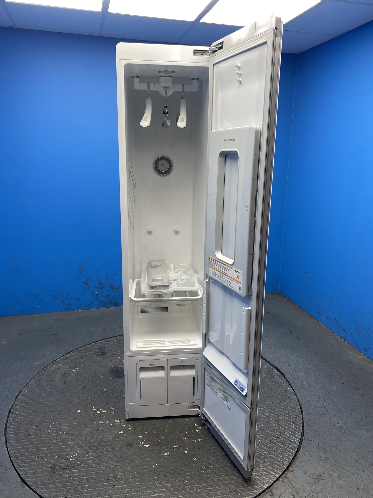 LG Styler S3WF Wi-Fi TrueSteam Clothing Care System