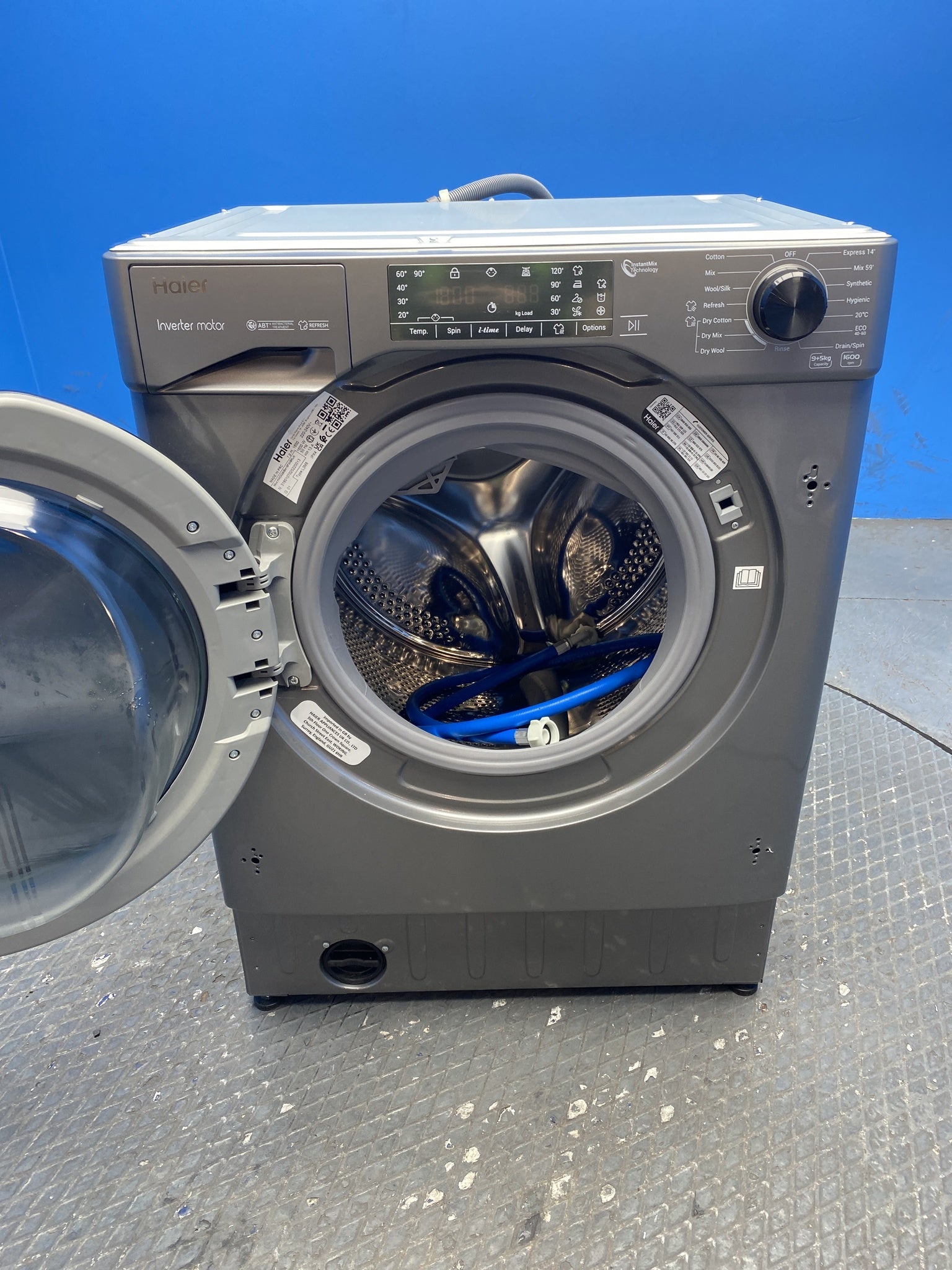 Haier Series 4 HWDQ90B416FWBR 9kg/5kg 1600rpm Integrated Washer Dryer