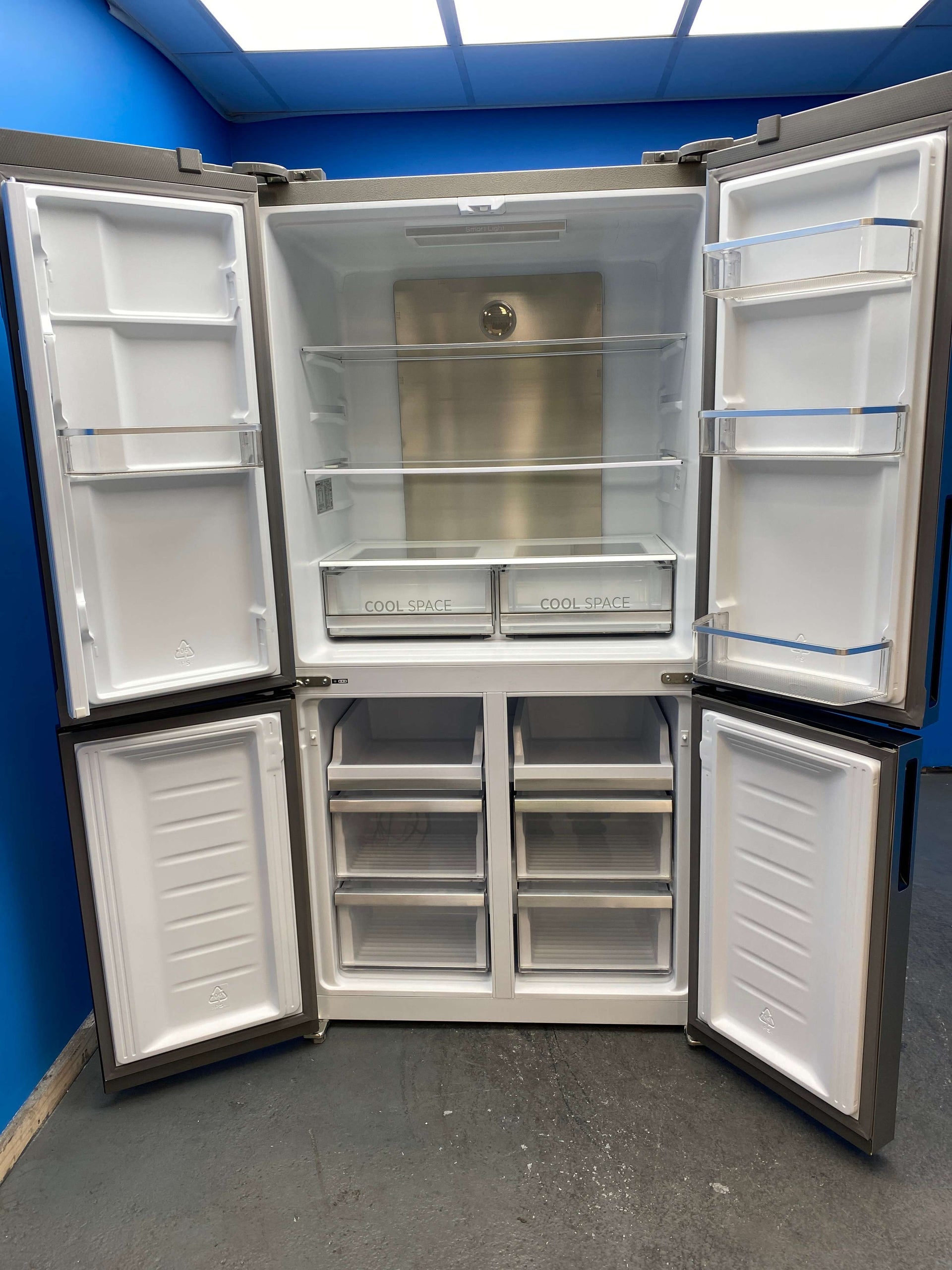 Hoover HSC918ENXK 567L No Frost American Style Fridge Freezer