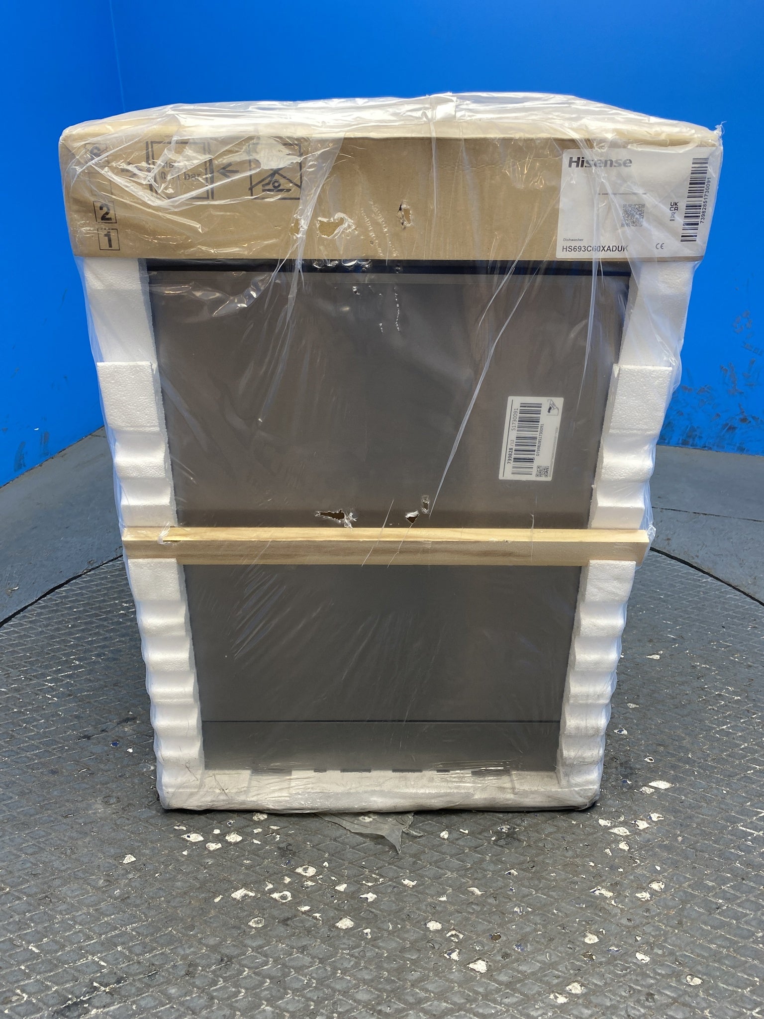 Hisense HS693C60XADUK 16 Place Wi-Fi Ready Dishwasher