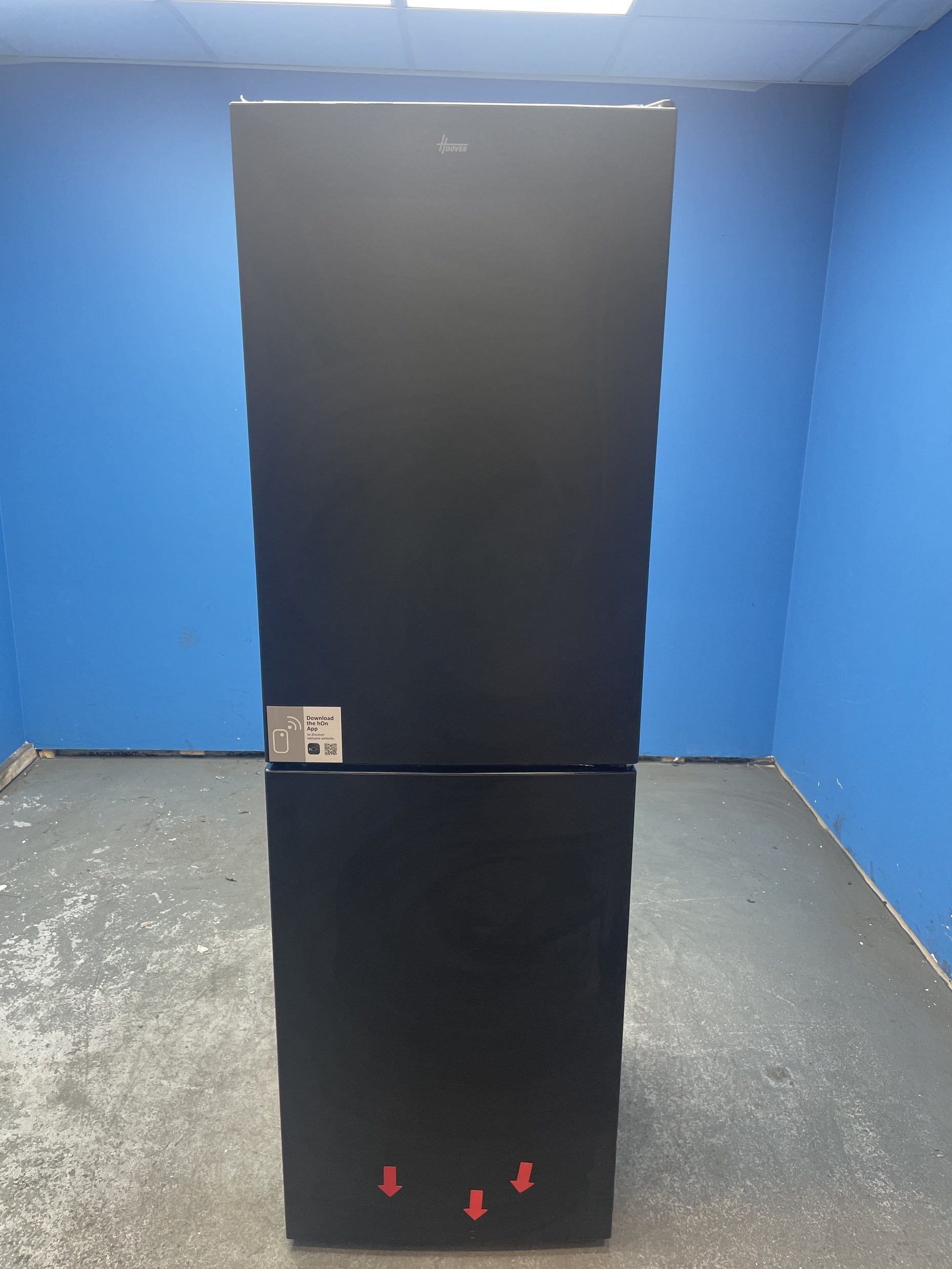 #GRC-159-261 - Hoover HVT3CLECKIHB 235 Litre Combi Fridge Freezer