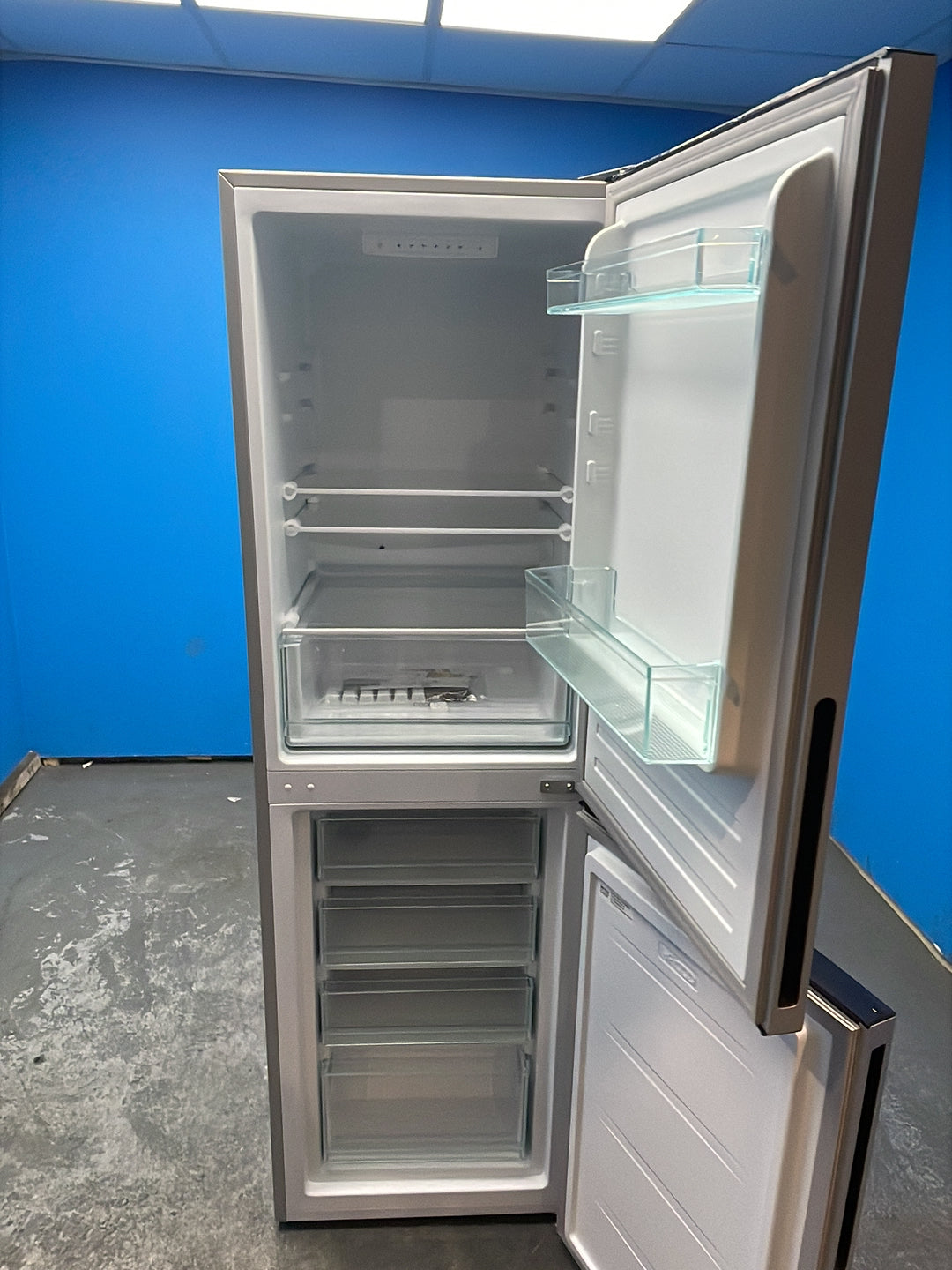 #GRC-163-040 - Candy 54.5cm Fridge Freezer – 252L, Silver, Low Frost, Smart WiFi