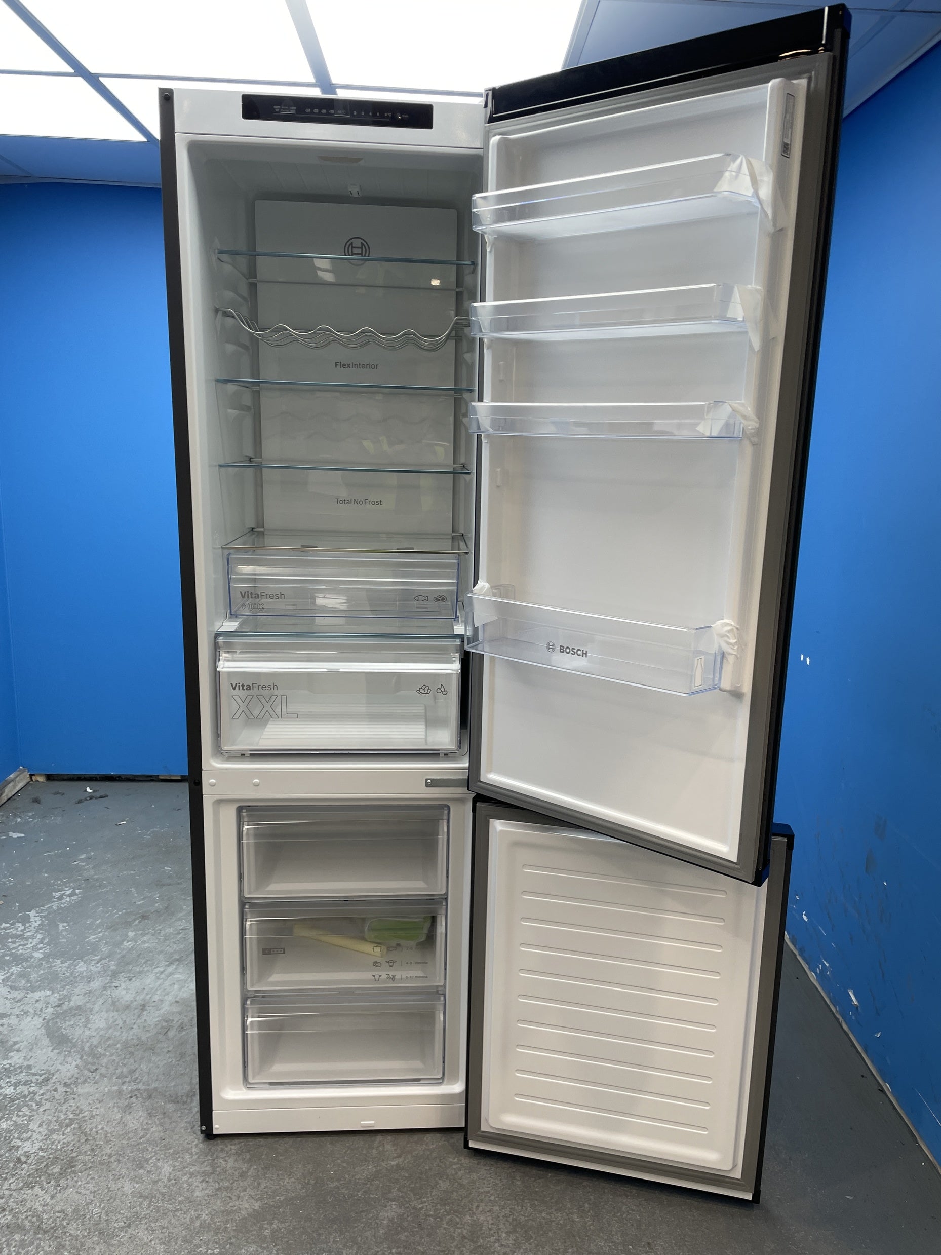 #GRC-157-799 - Bosch Series 4 KGN39OCAFG 70/30 Fridge Freezer