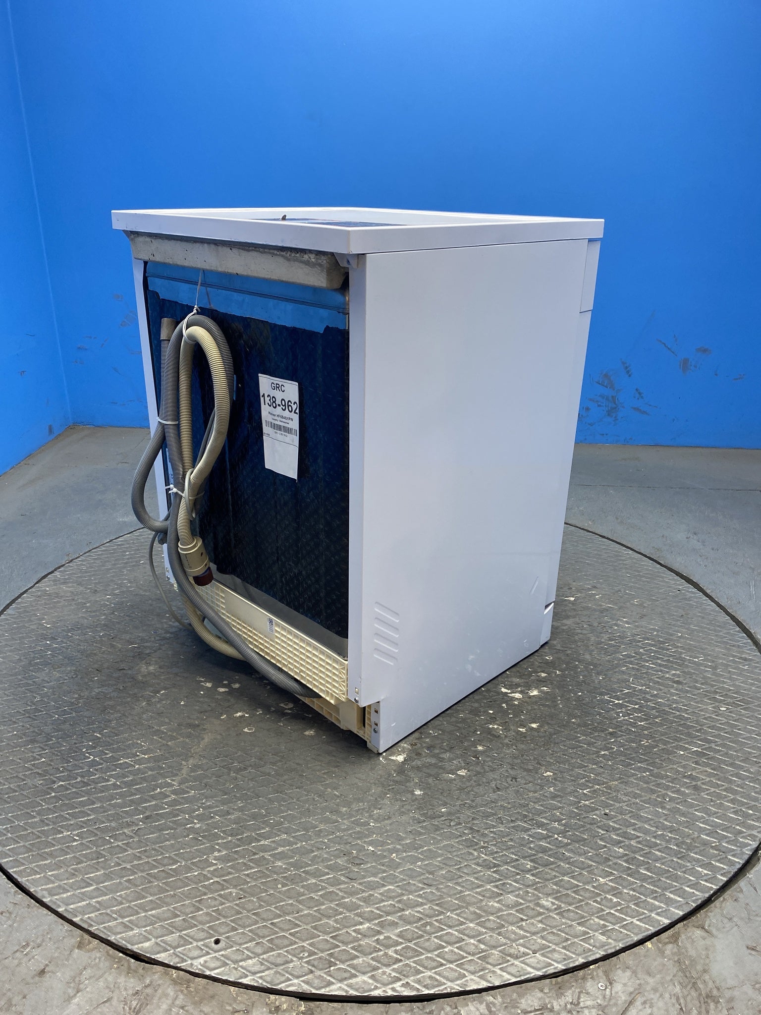 Hoover HF6B4S1PW 16 Place Setting Dishwasher