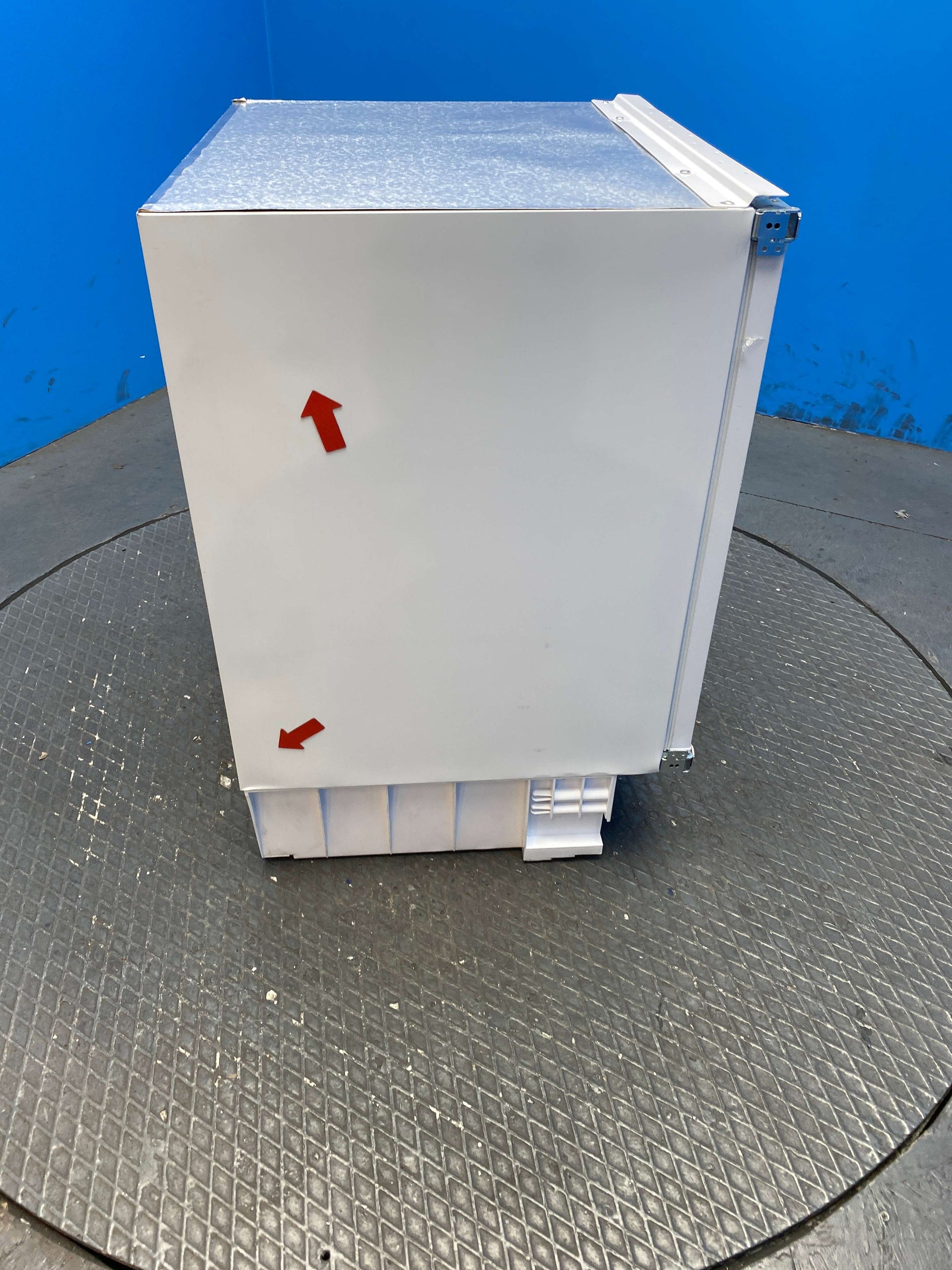 Iberna IUS68EWK Under Counter 95 Litre Larder Fridge
