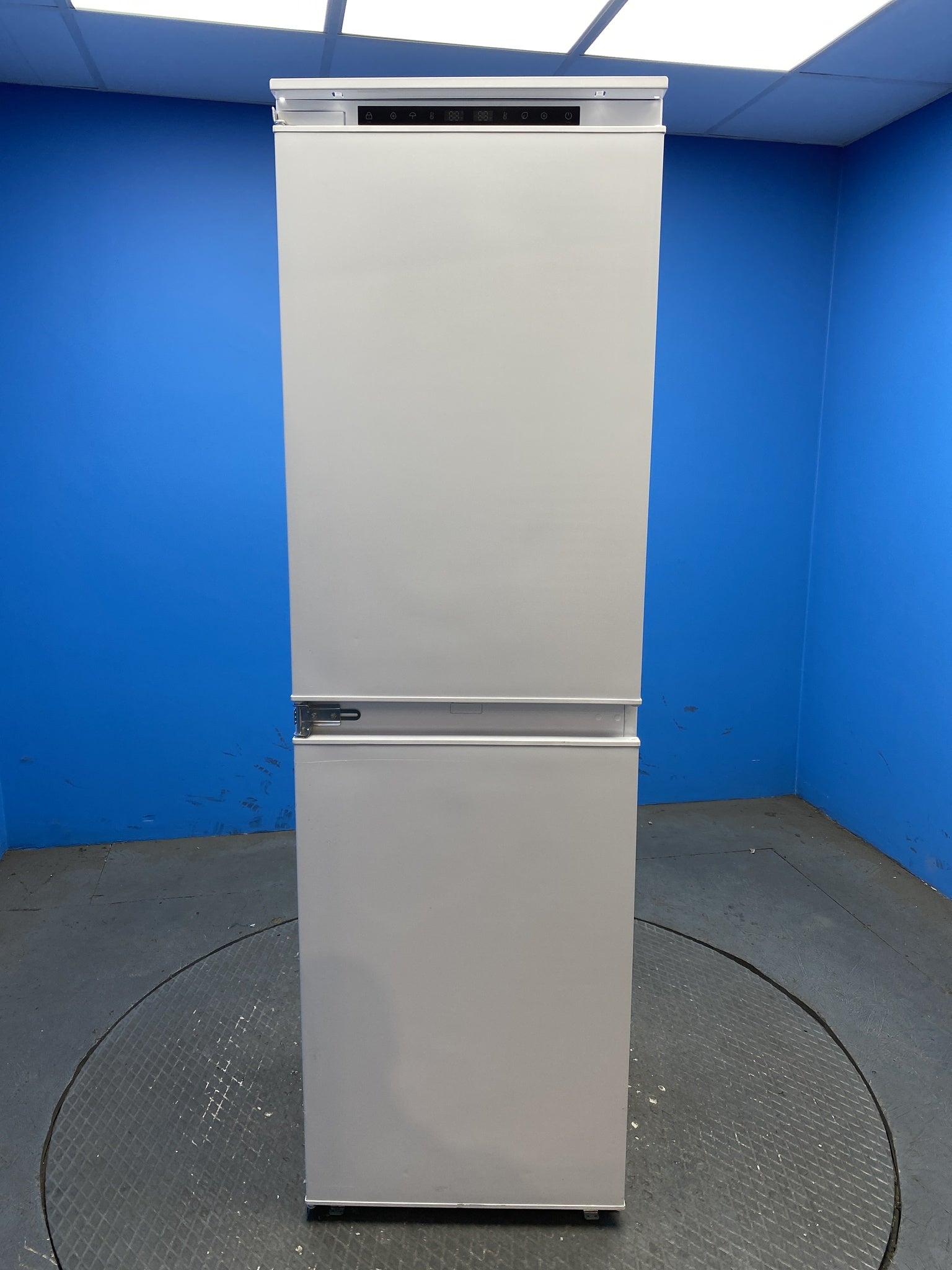 Haier HB50T618FMK Built-In Fridge Freezer - No Frost, E Rated