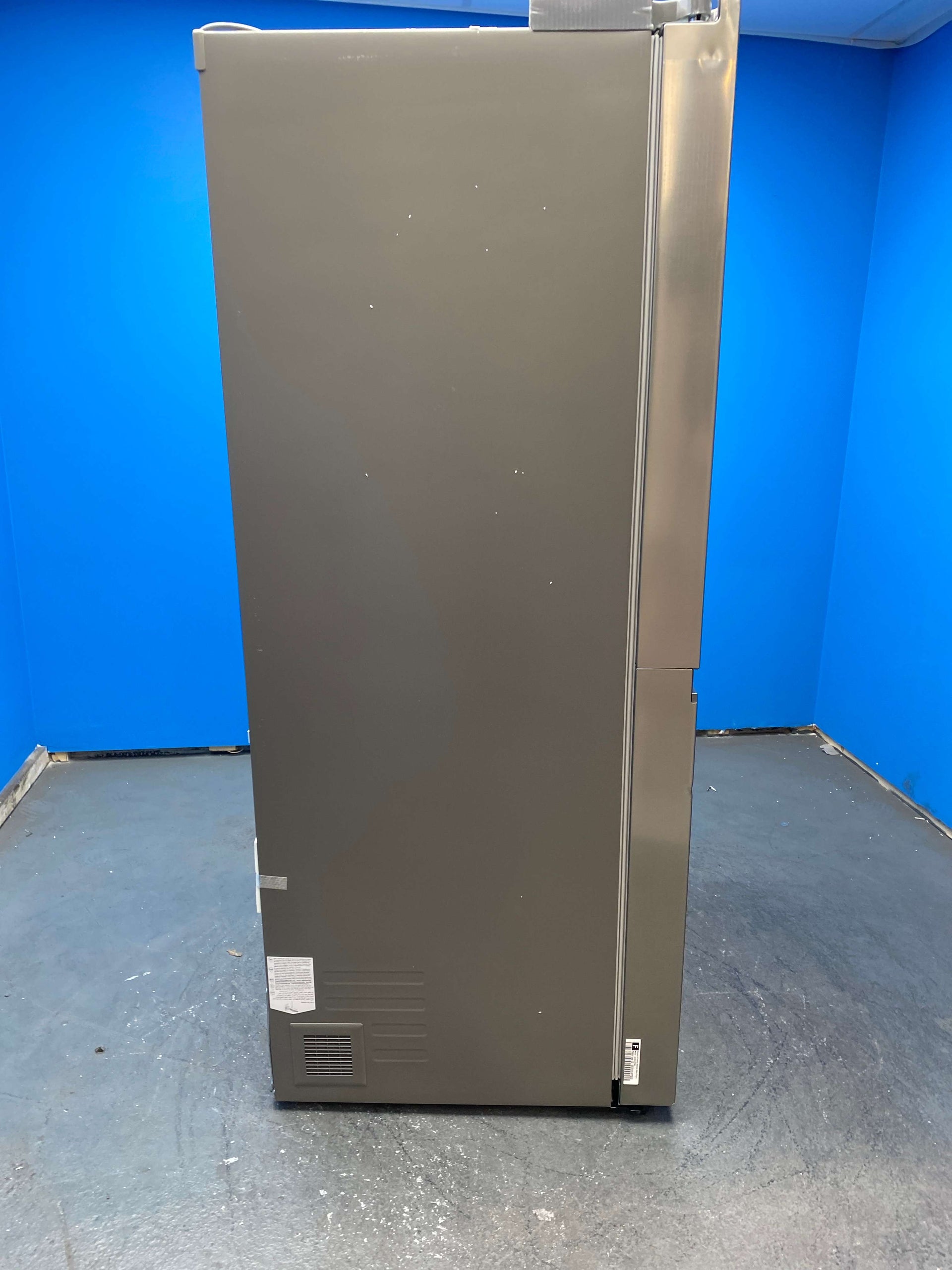 LG GSXE81PYBD American Style Fridge Freezer with InstaView™