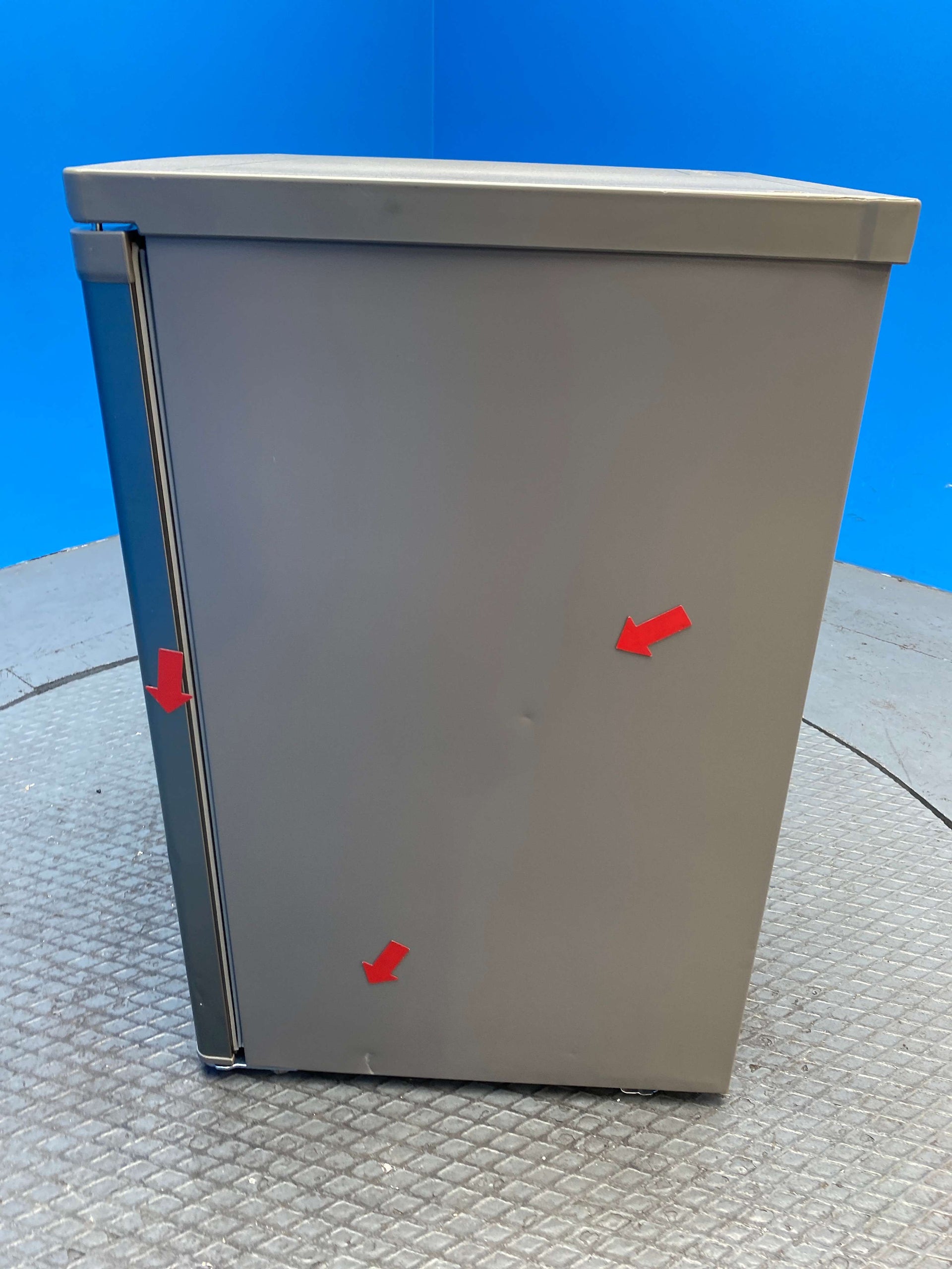 Igenix IG255X 136 Litre Undercounter Fridge