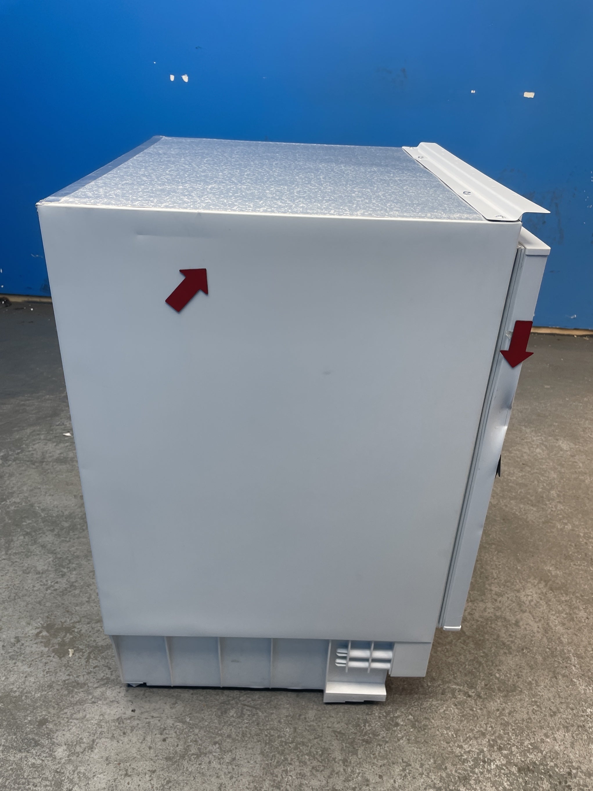 #GRC-159-943 - Hoover WCKLSE68EWK Integrated Undercounter Larder Fridge