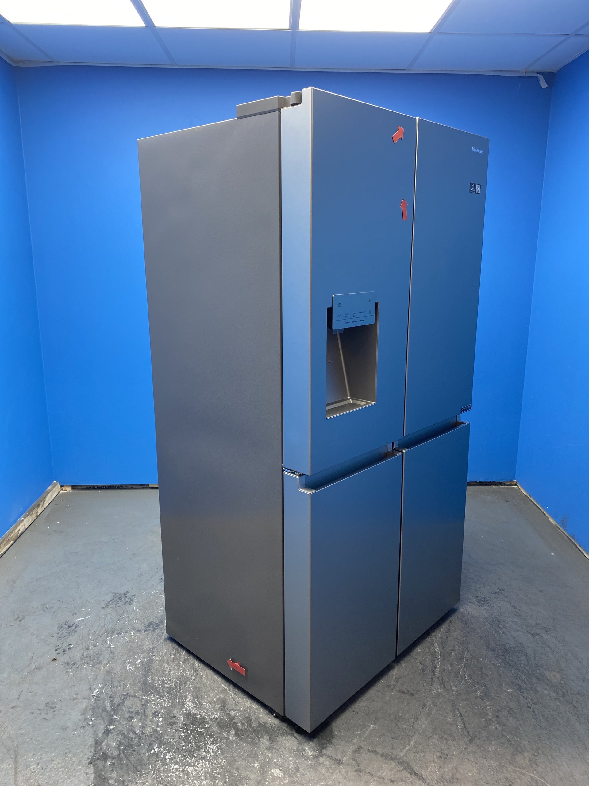 Hisense RQ760N4SASE 4-Door 584L American Fridge Freezer