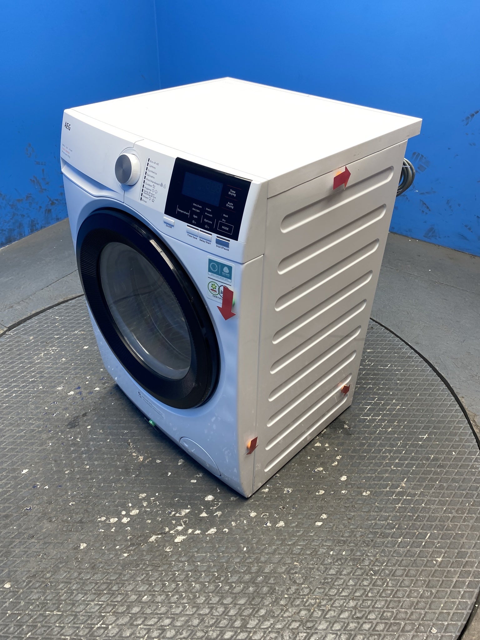 AEG LWR7195M4B 9kg/5kg 1400rpm Washer Dryer with ProSteam