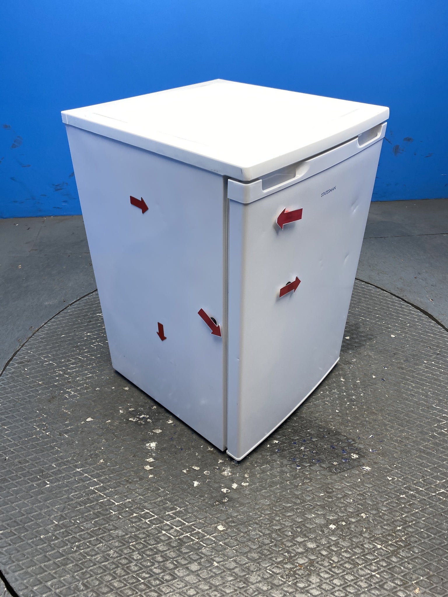 Statesman R155W 55cm Under Counter Fridge