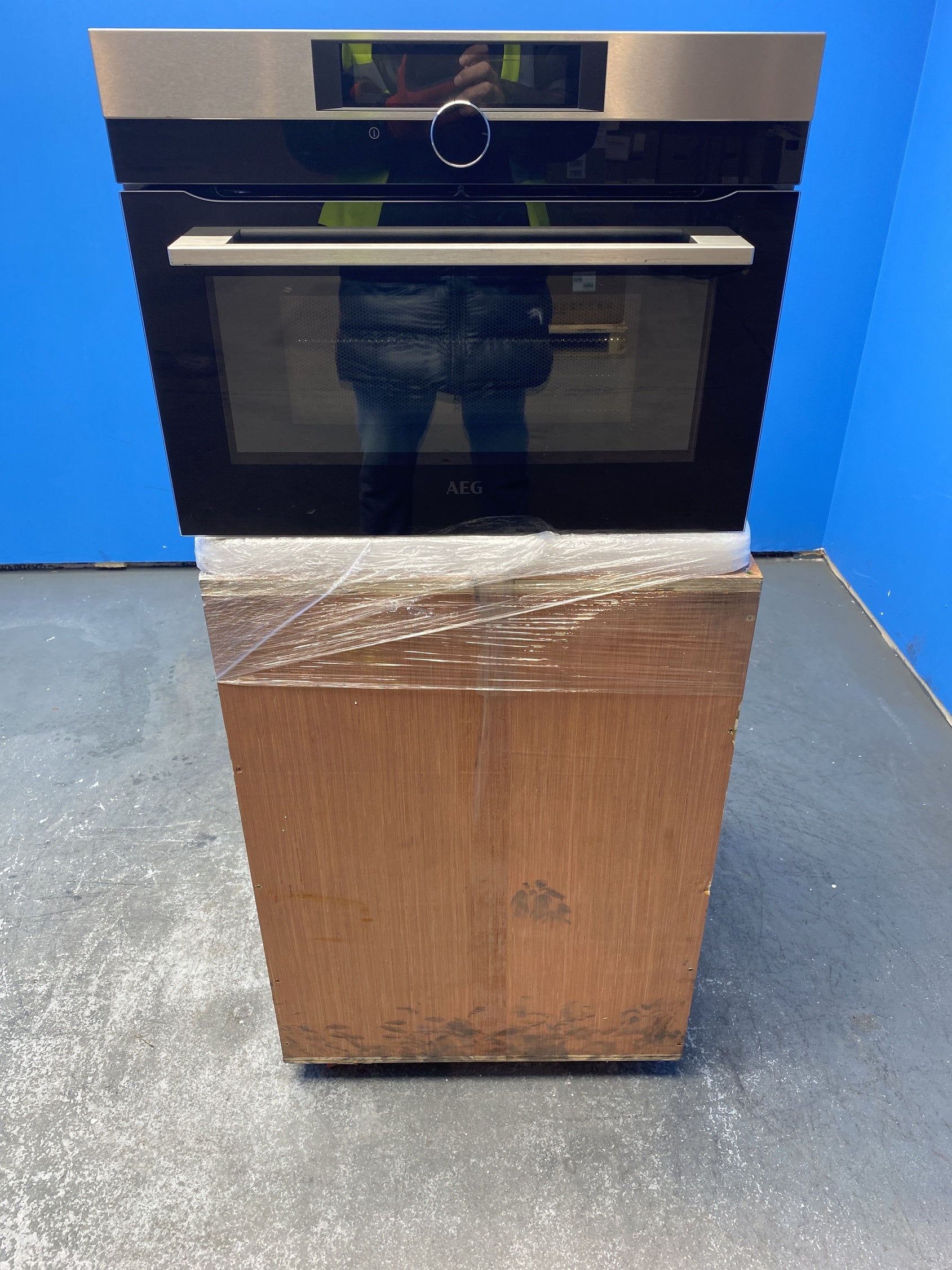 AEG KMK968000M 8000 CombiQuick Compact Microwave Oven