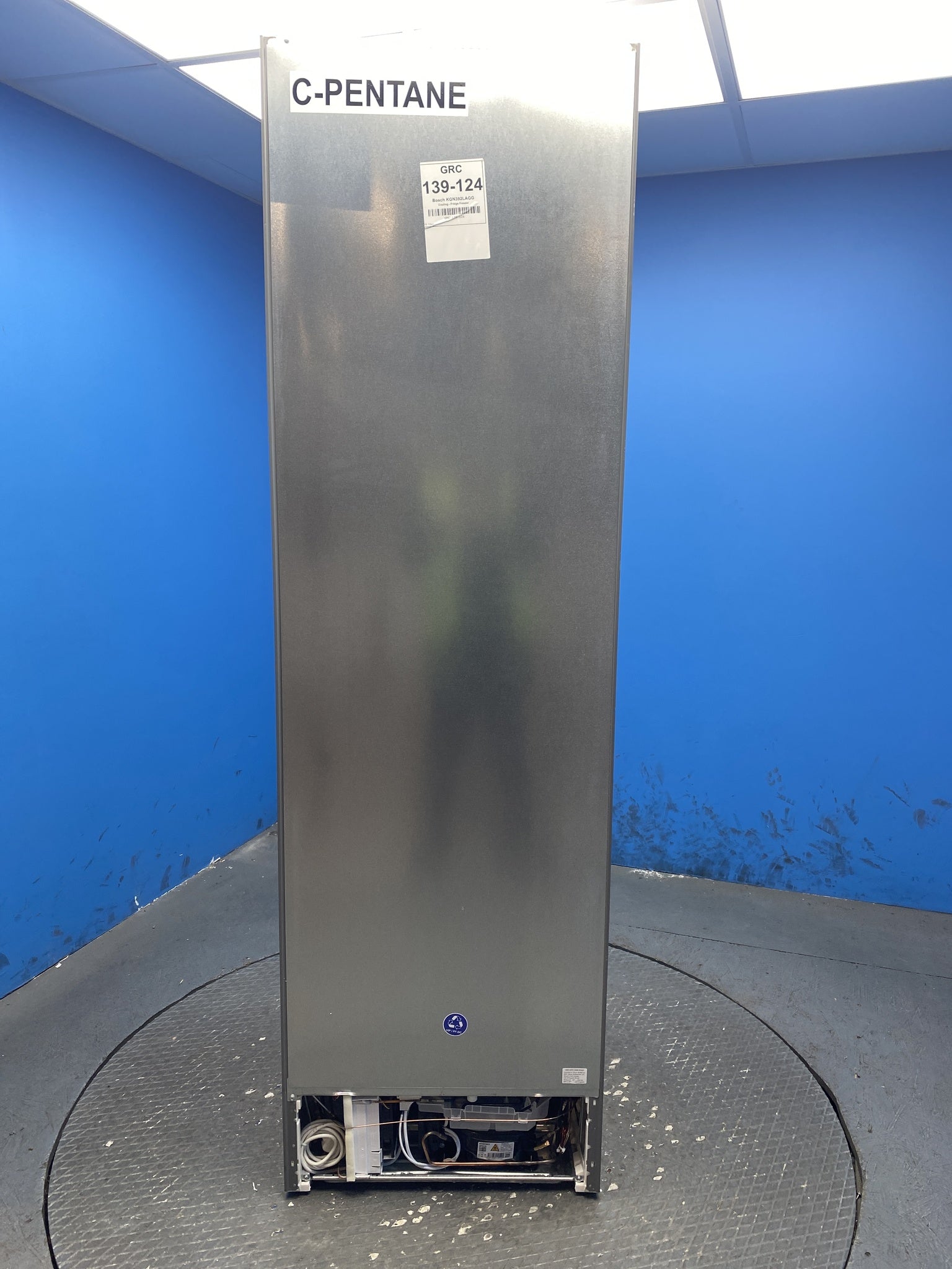 Bosch 363L Freestanding Frost Free Fridge Freezer Silver