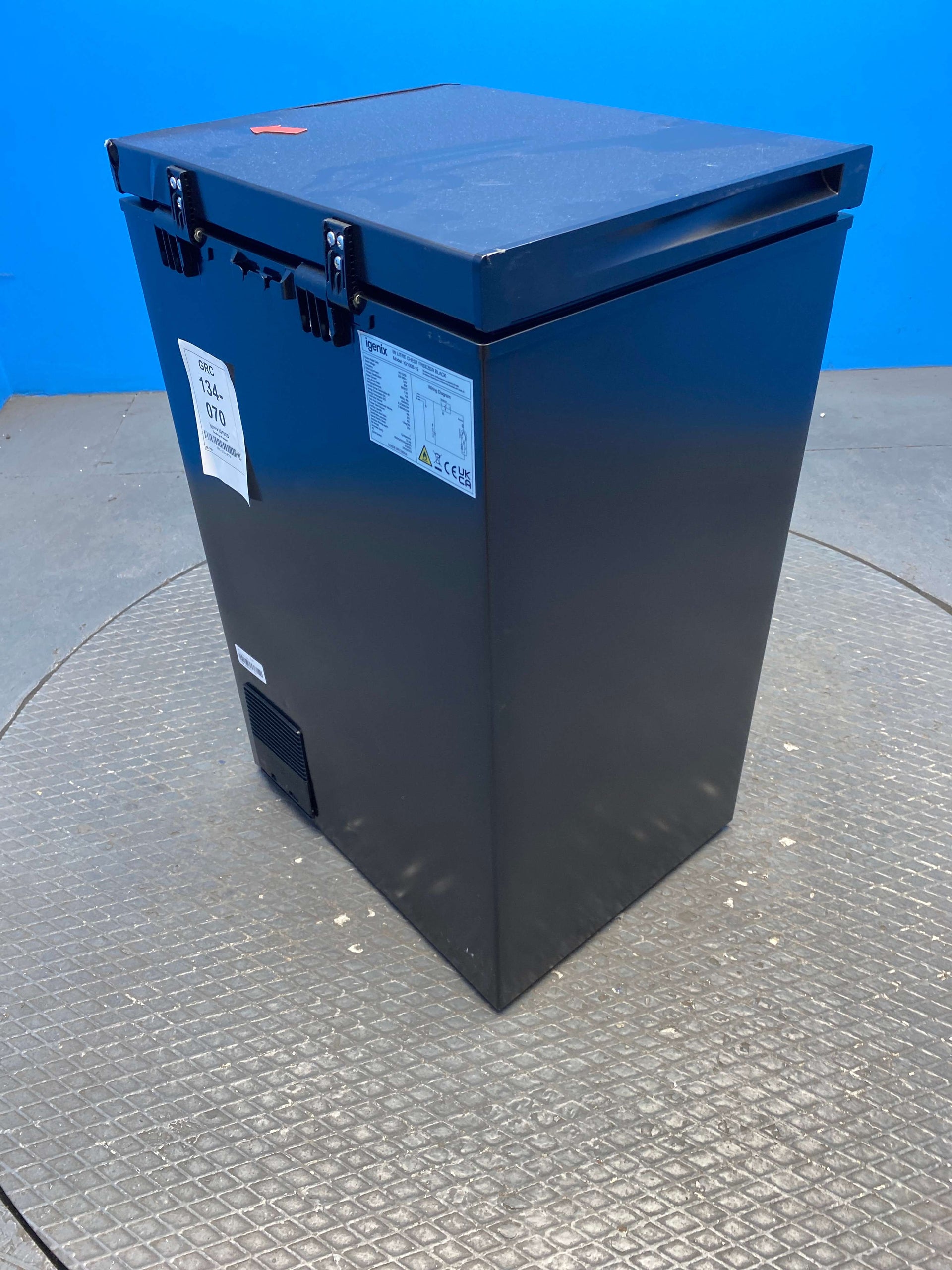 Igenix IG100B 99 Litre Freestanding Chest Freezer