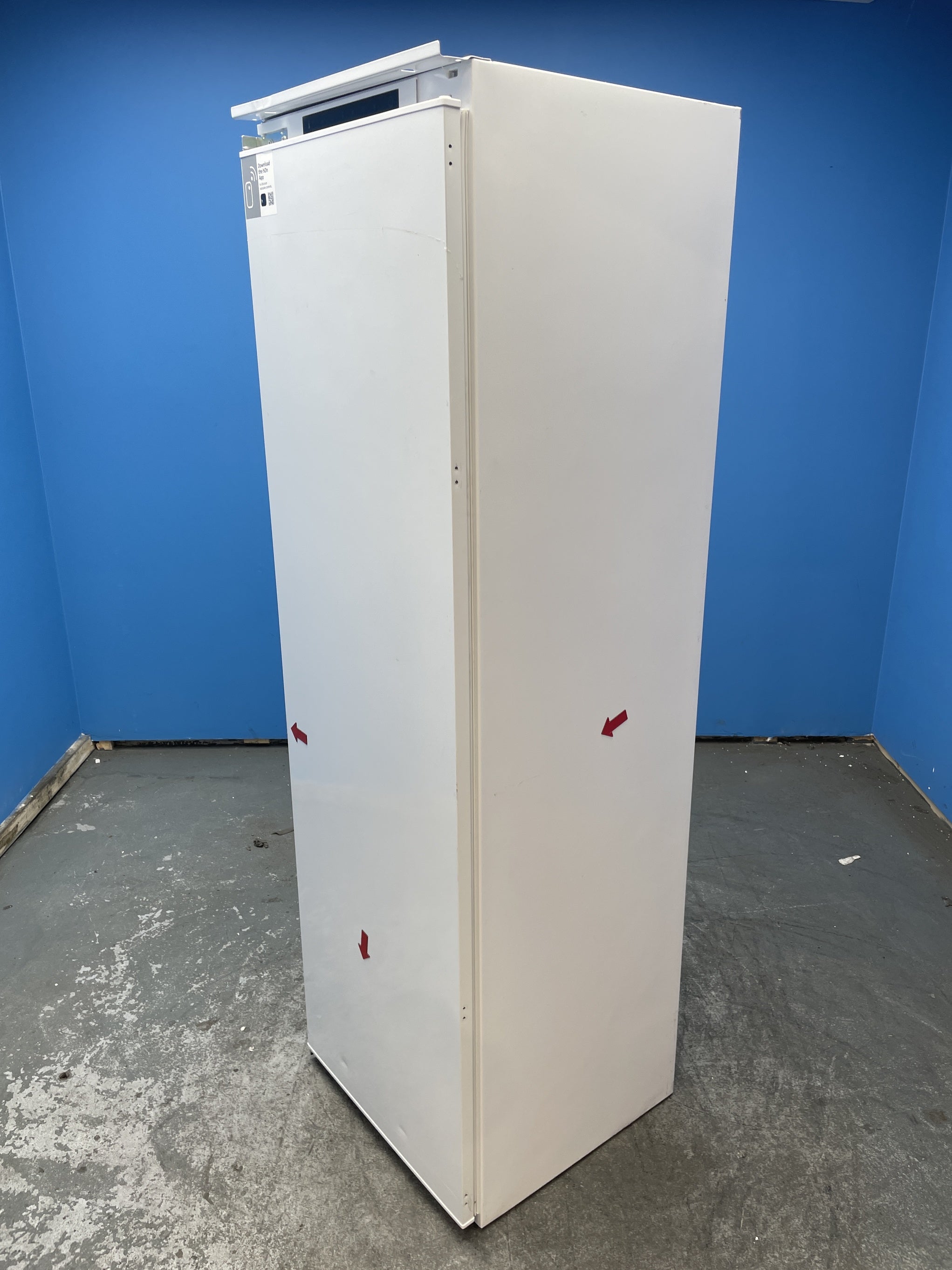 #GRC-156-102 - Haier HFE 172 NF UK Integrated Upright 200 Litre Freezer