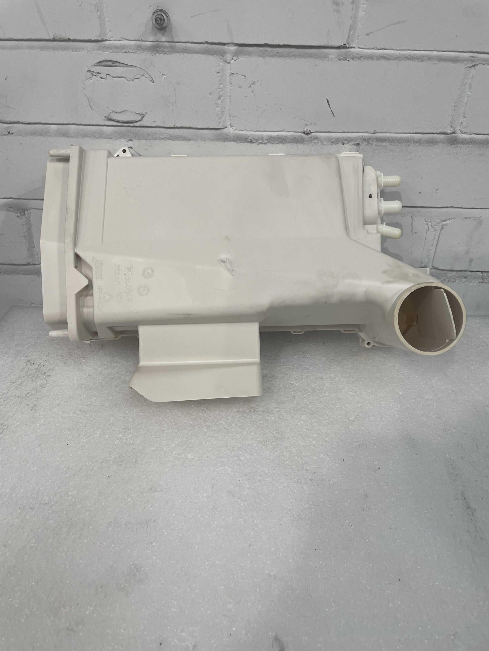 #GRC-157-549 - AEG L7WC84636BI Washing Machine Detergent Dispenser Housing