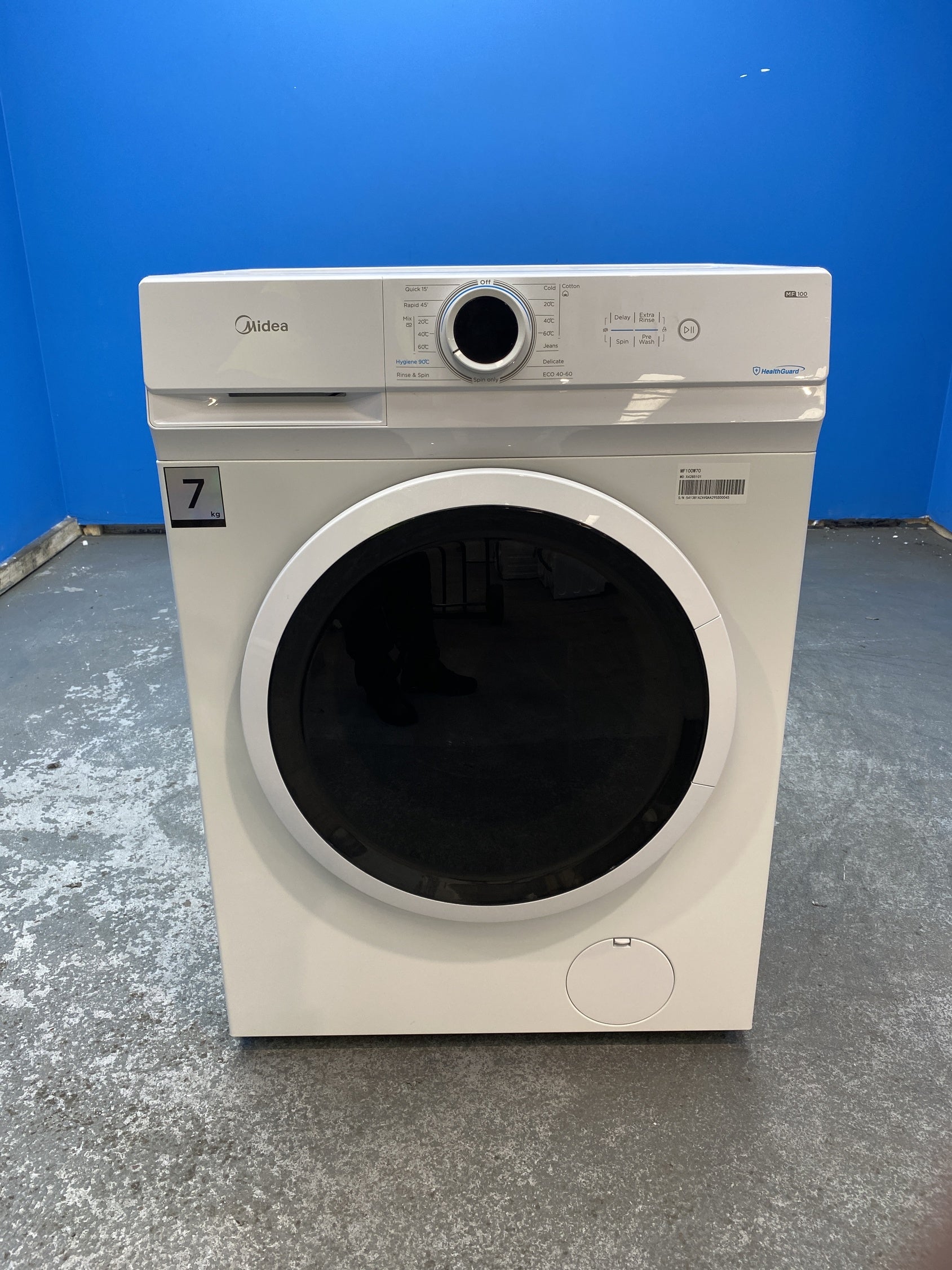 #GRC-156-778 - Midea MF100W70 7kg 1200 Spin Washing Machine