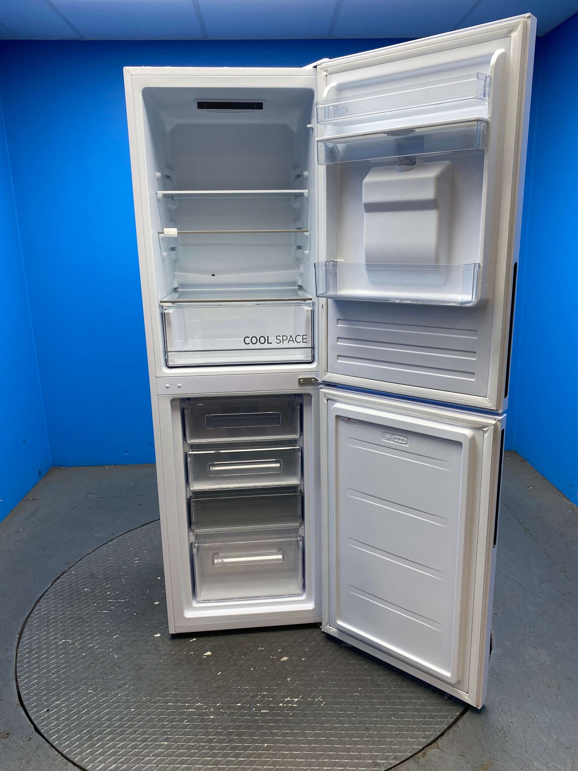 Hoover HOCT3L517FWWK 252 Litre Combi Fridge Freezer