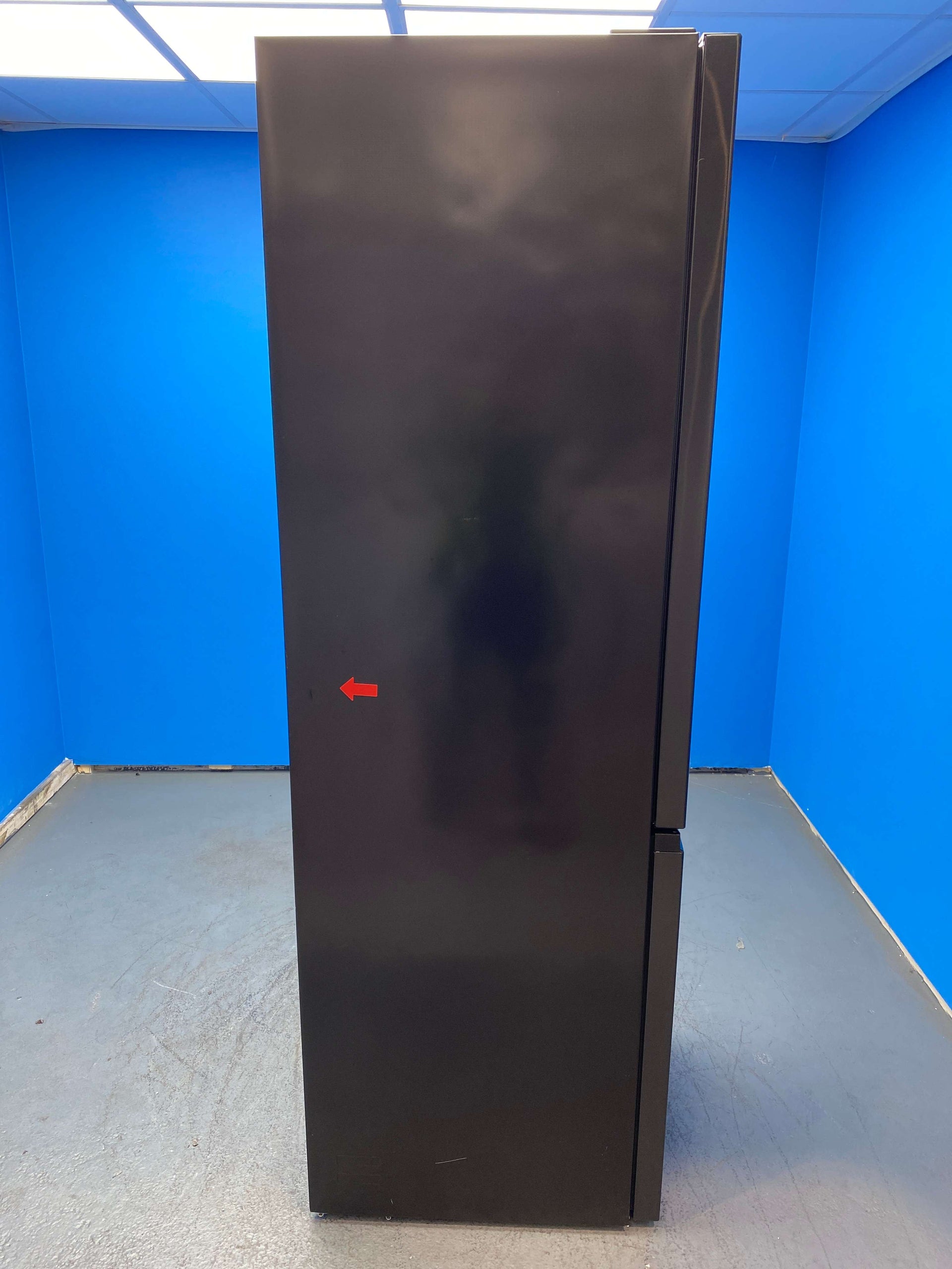 Hisense RB470N4SFC 360 Litre Combi Fridge Freezer