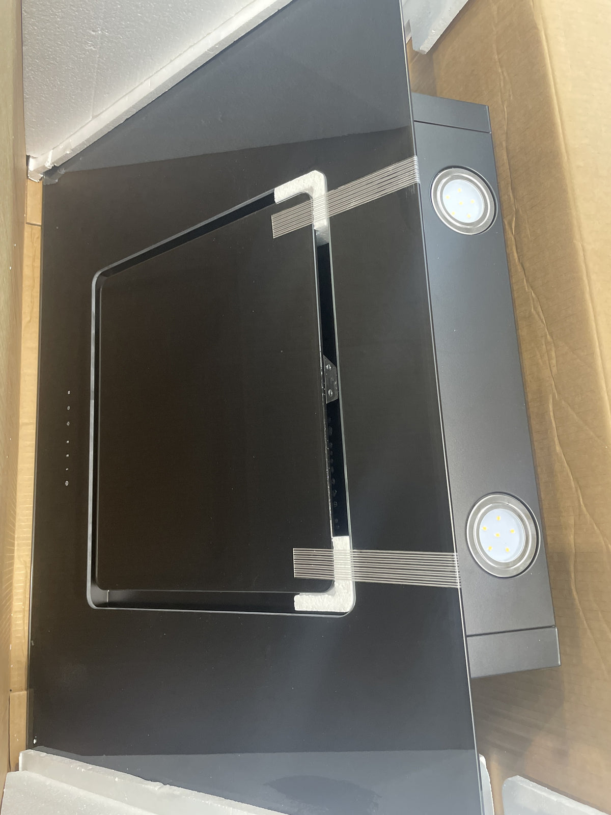 #GRC-157-788 - Hisense Hi4 100cm Angled Chimney Cooker Hood – 617m³/h, Touch Control