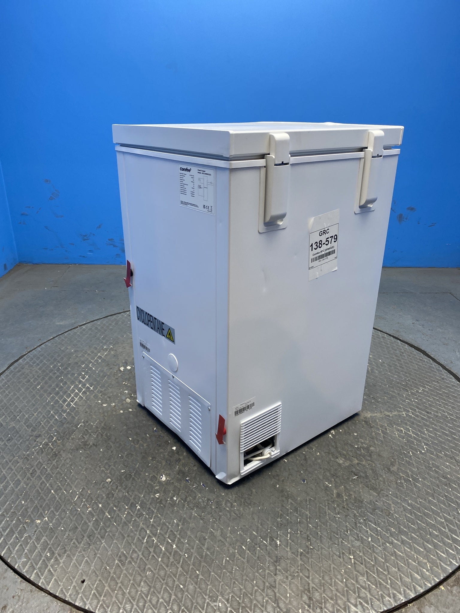 COMFEE' RCC100WH2E 99L Chest Freezer with Digital Control