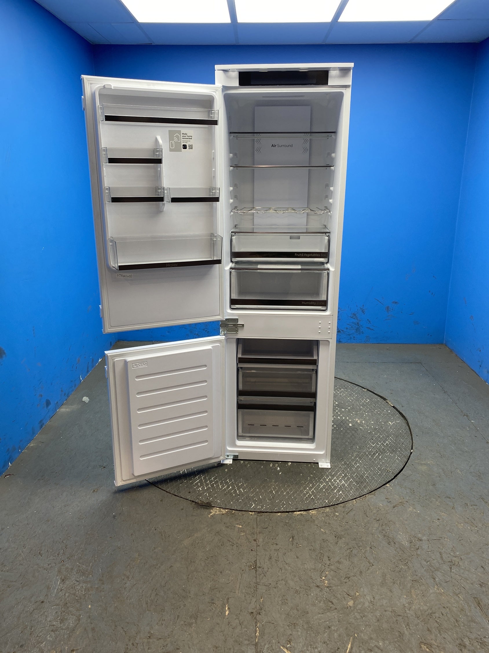 #GRC-156-452 - Haier HBW5518EK Integrated 248 Litre Combi Fridge Freezer