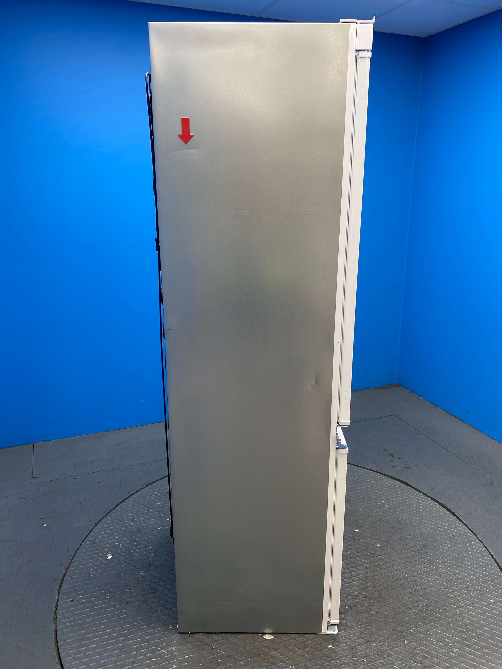 Haier HBW5518DK Series 6 248 Litre Integrated Fridge Freezer