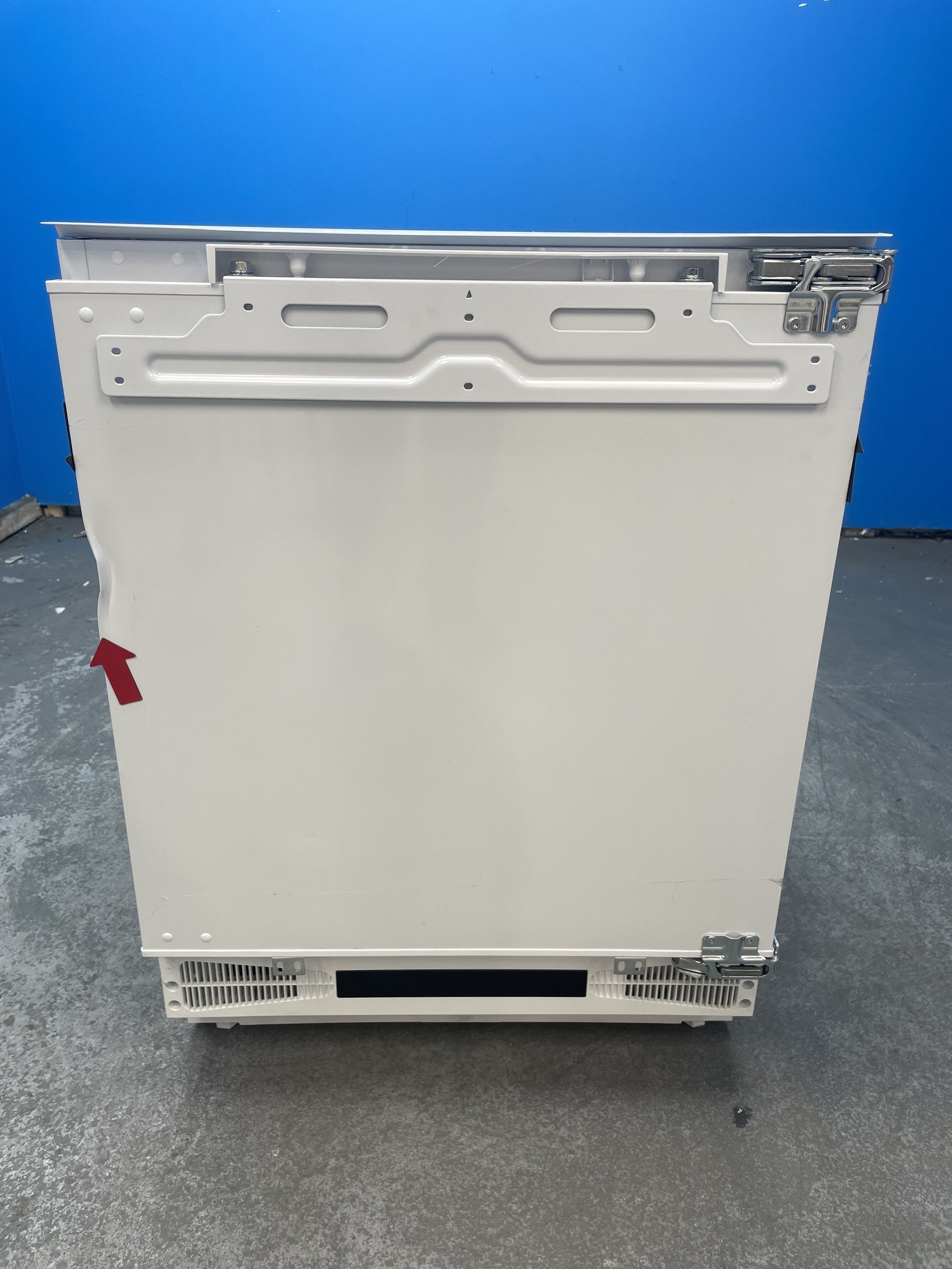 #GRC-159-943 - Hoover WCKLSE68EWK Integrated Undercounter Larder Fridge