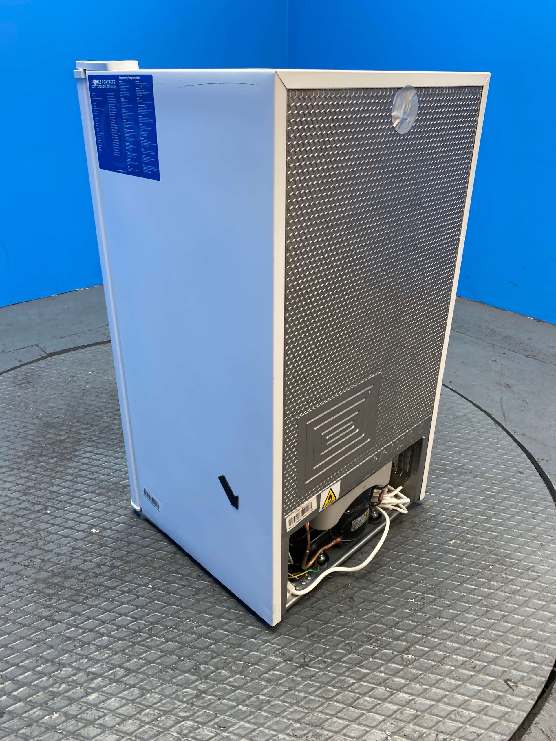 Midea MDRD125FGE01 80L Under Counter Mini Fridge