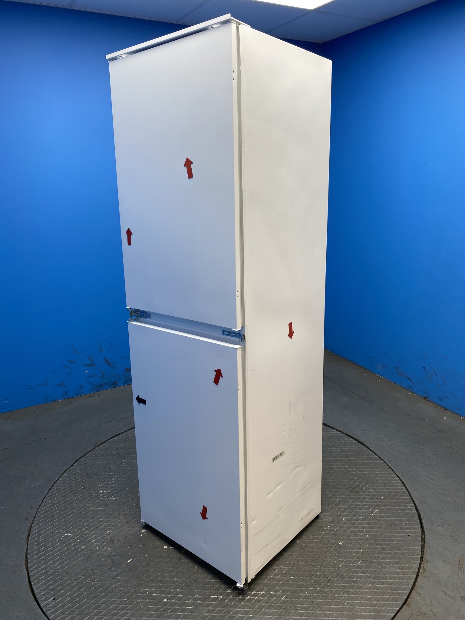 AEG LNT7NF18S5 50/50 Integrated No Frost Fridge Freezer