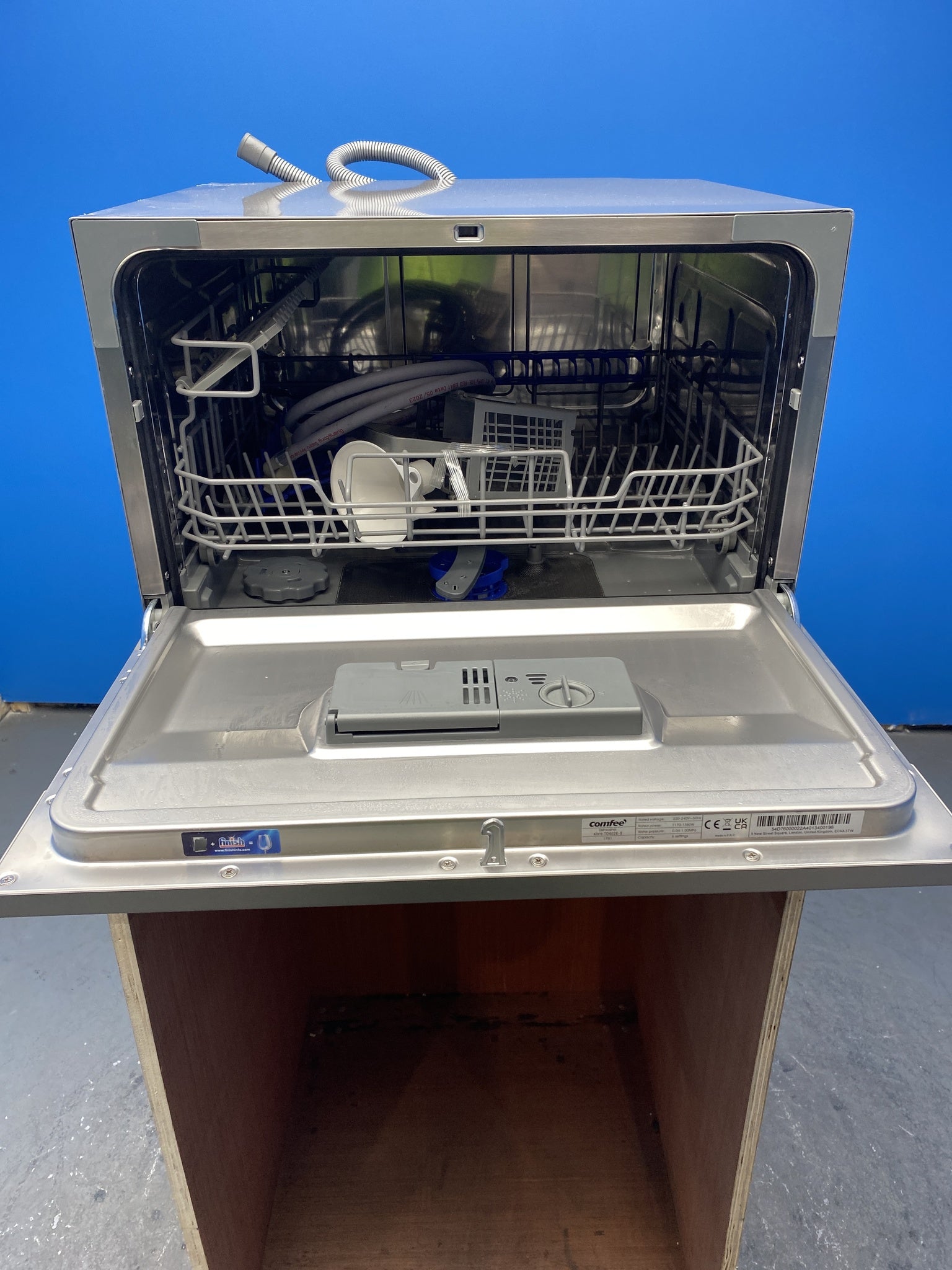 COMFEE' KWH-TD602E-S 6 Place Setting Countertop Dishwasher