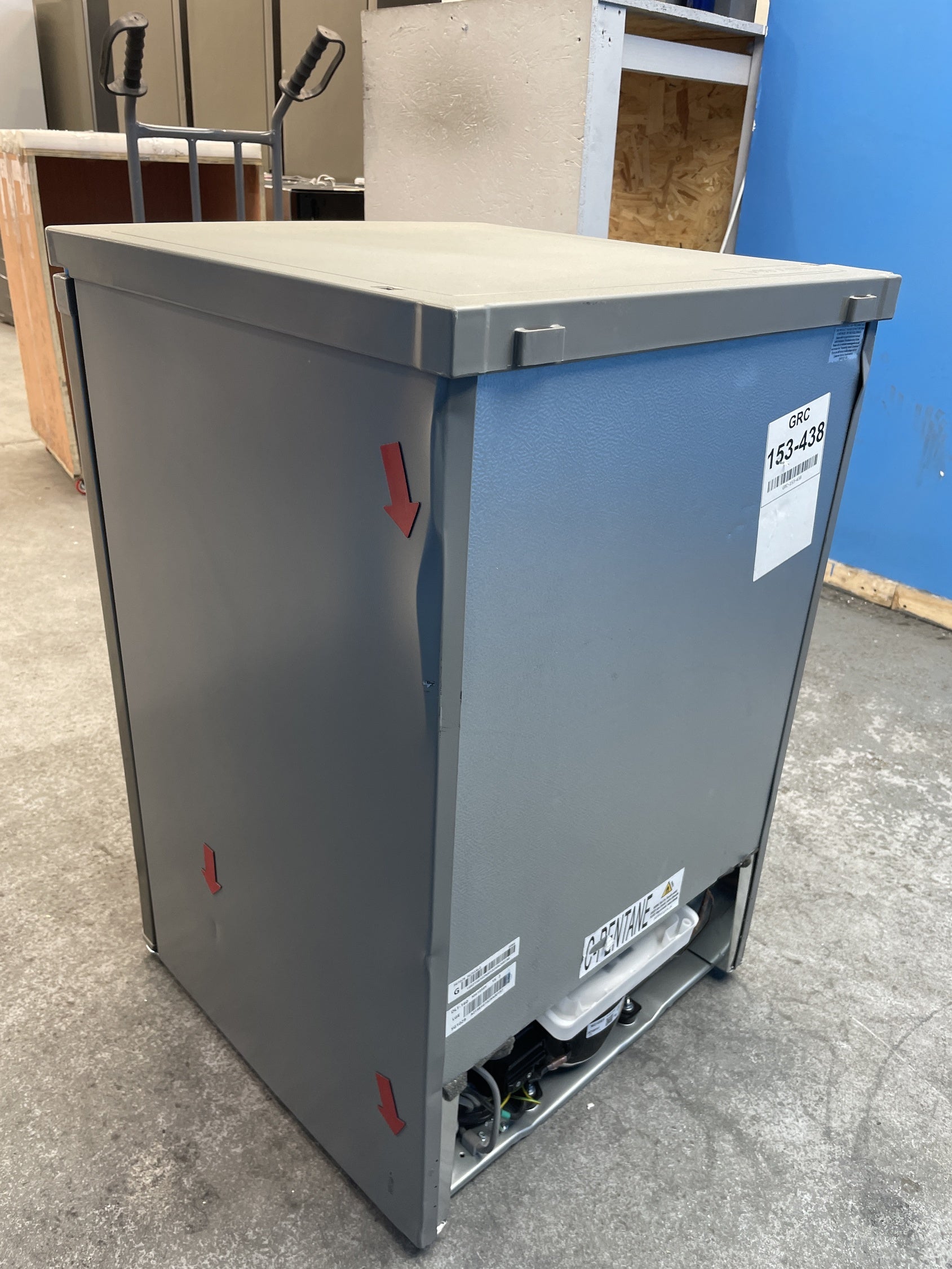 #GRC-153-438 - Igenix IG255X 136 Litre Undercounter Fridge