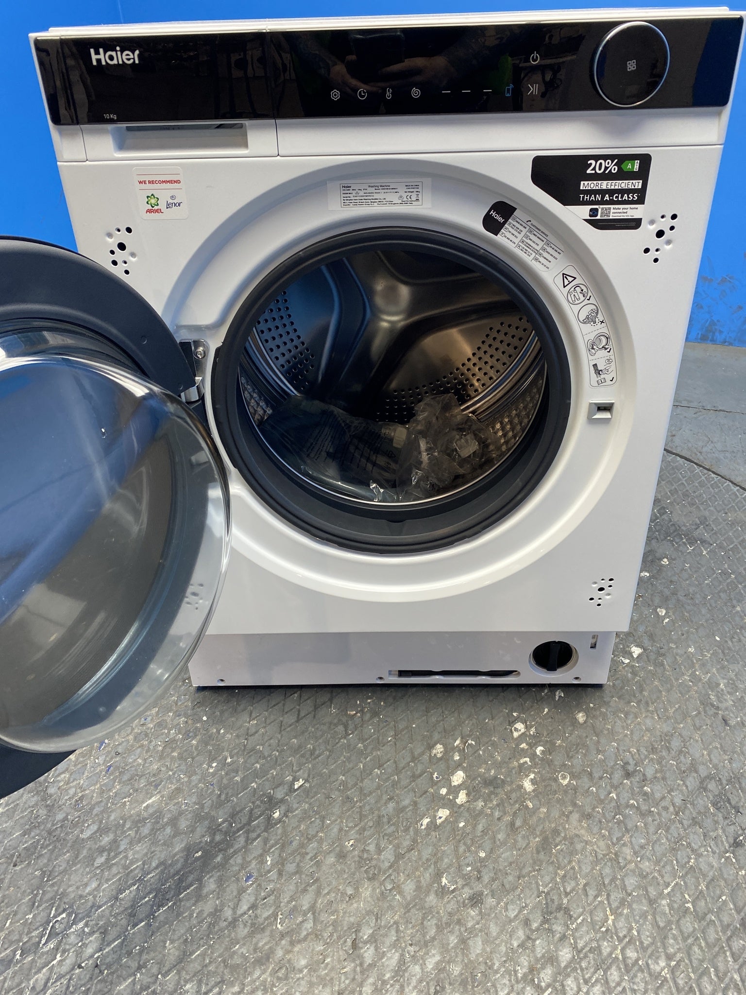 Haier Series 8 HWB100-B14858U1 10kg 1400rpm integrated Washing Machine