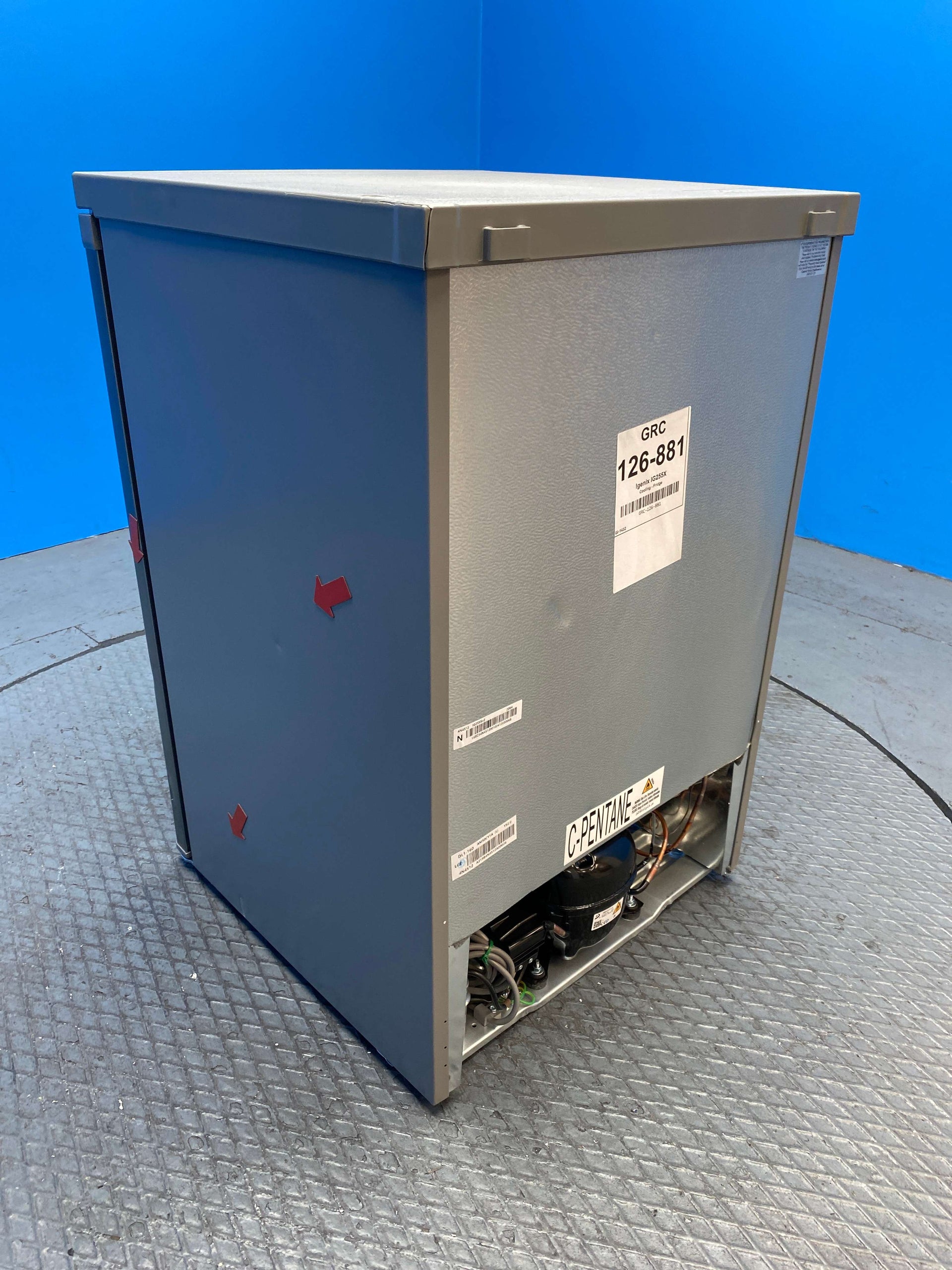 Igenix IG255X 136 Litre Undercounter Fridge