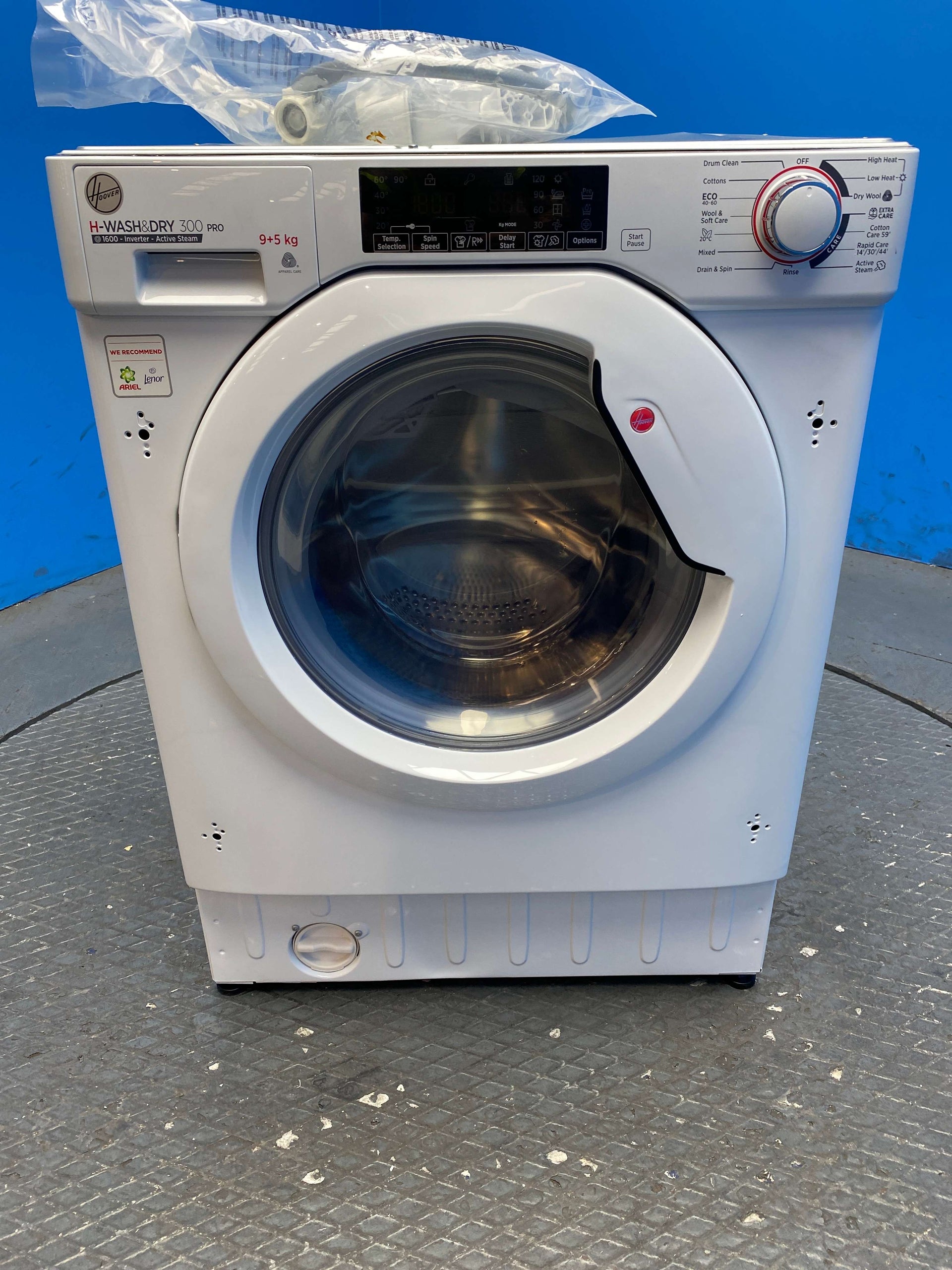 Hoover HBDOS695TMET Built In 9kg / 5kg 1600 Spin Washer Dryer