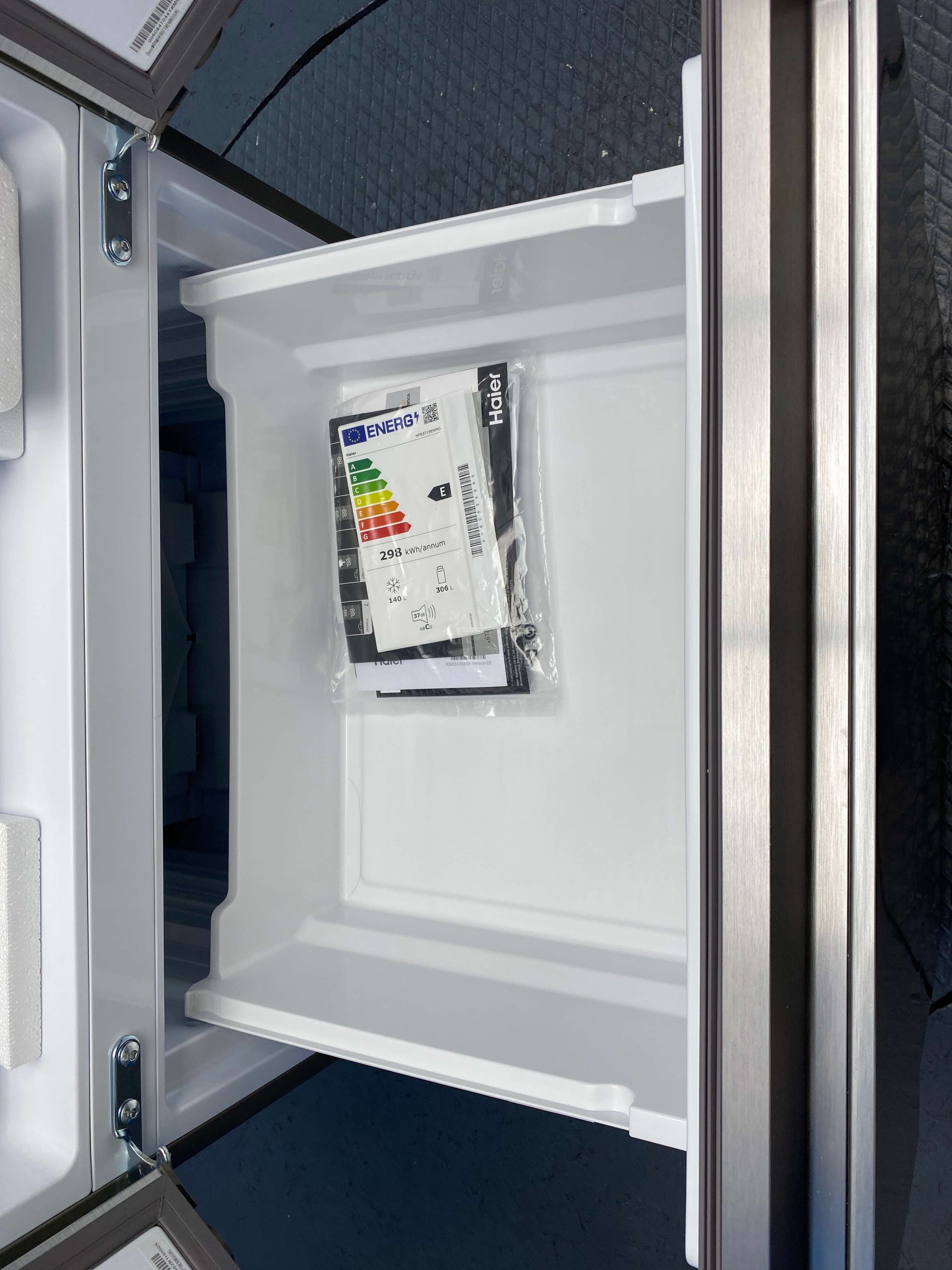 Haier Series 5 HFR5719ENMG French Door Fridge Freezer