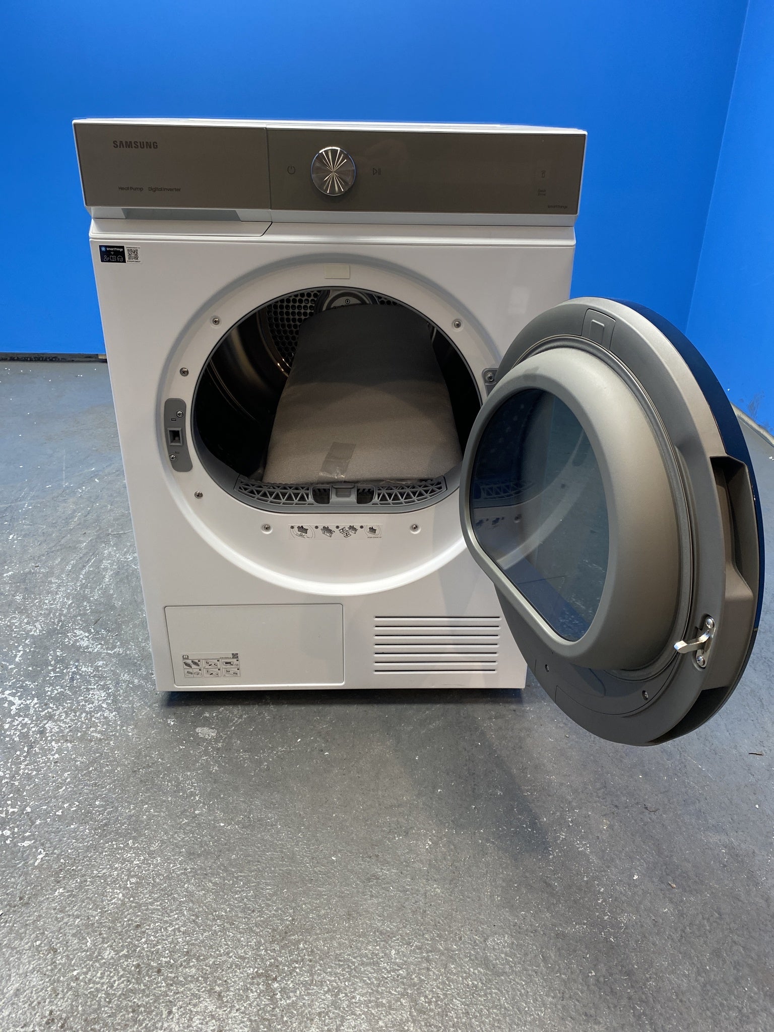 Samsung Series 8 DV90BB9445GH 9kg Heat Pump Tumble Dryer