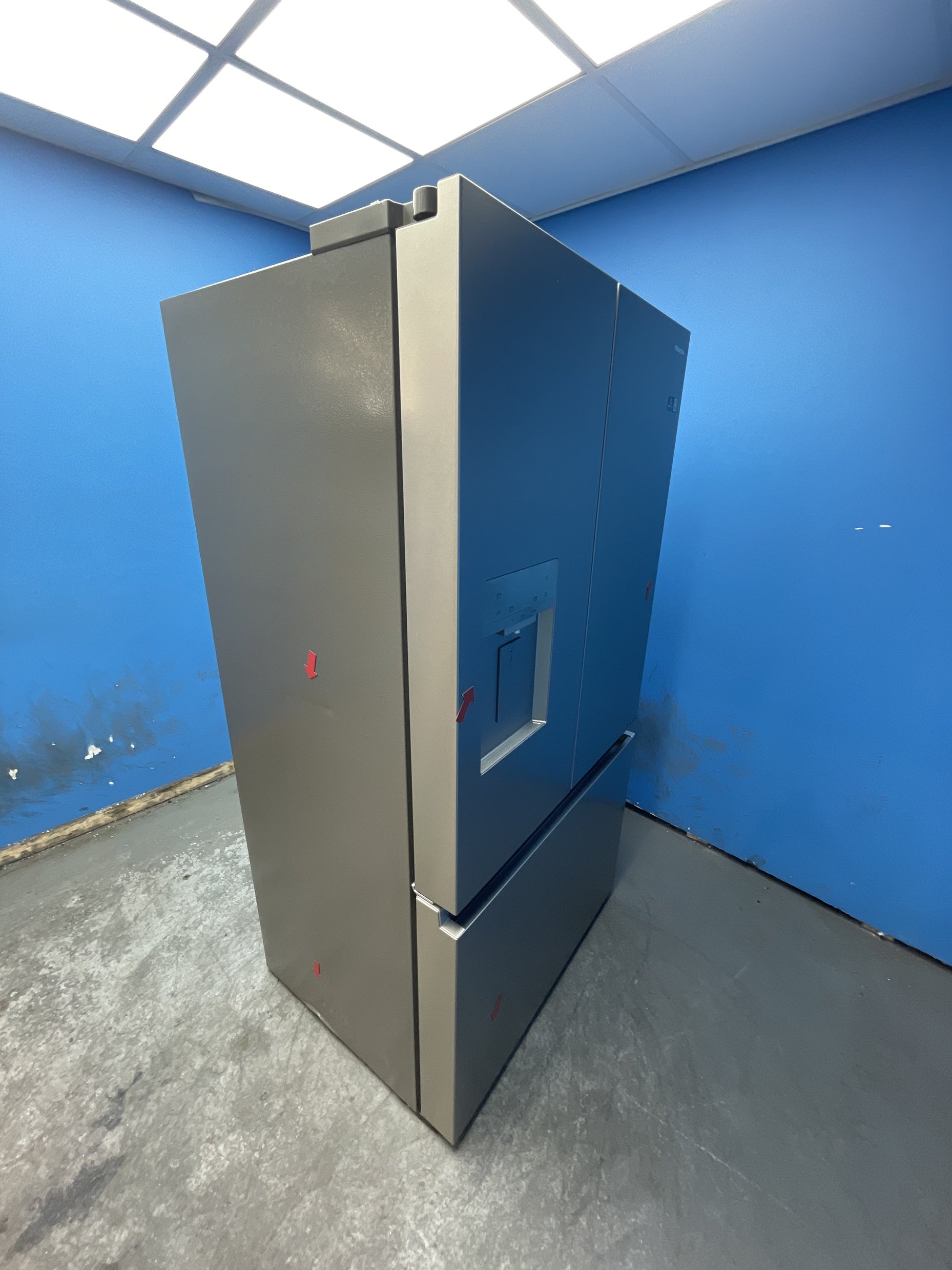 #GRC-163-241 - Hisense RF815N4SESE French Door 364 Litre Fridge Freezer