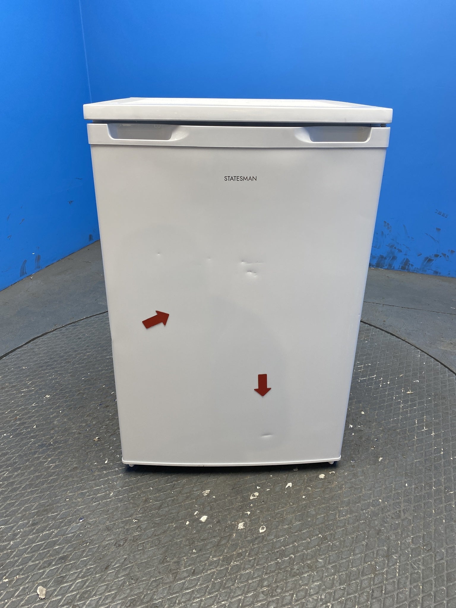 Statesman L255W 113 Litre 55cm Under Counter Fridge