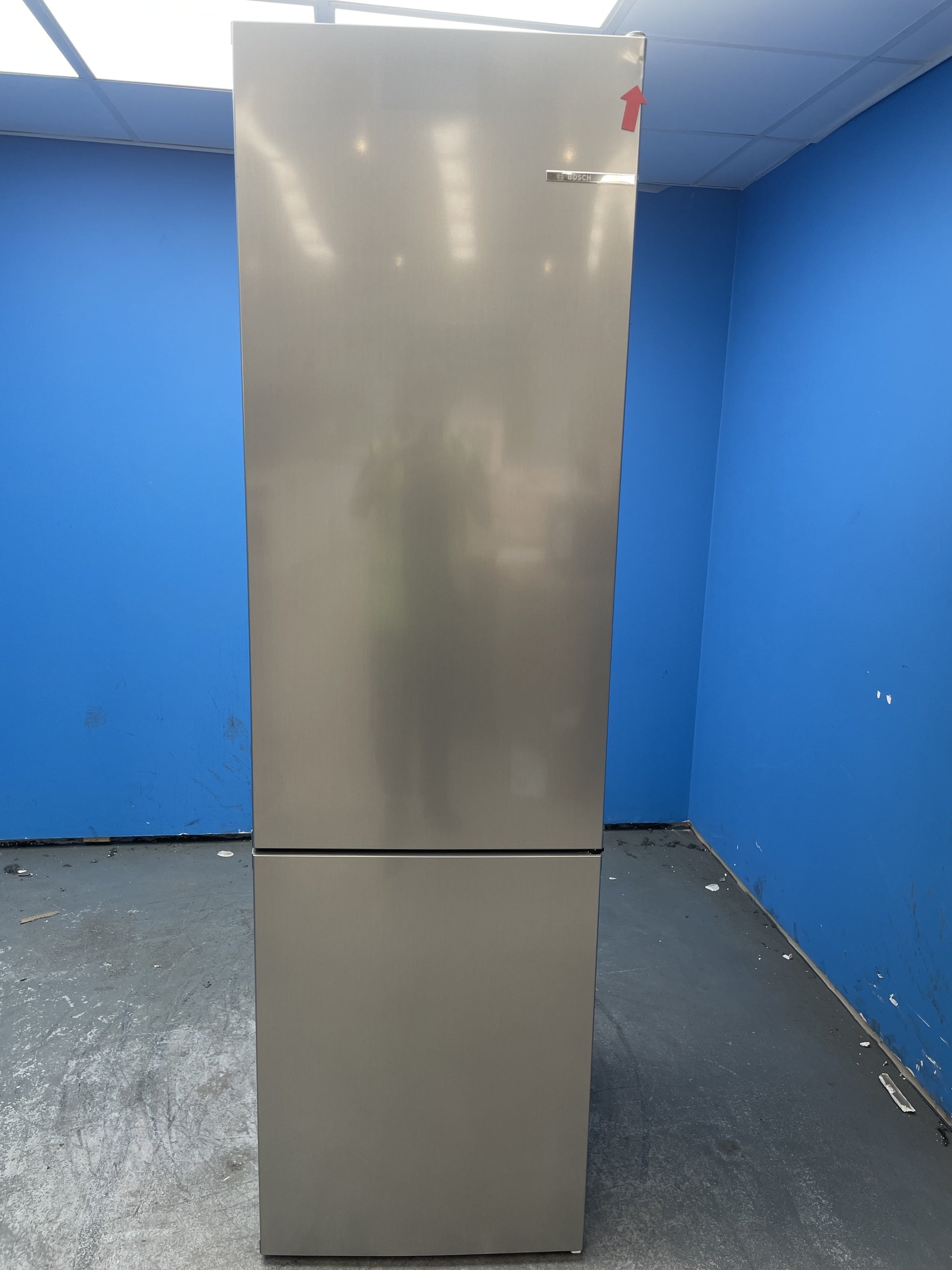 #GRC-158-135 - Bosch KGN392LAGG Series 4 60cm No Frost Fridge Freezer