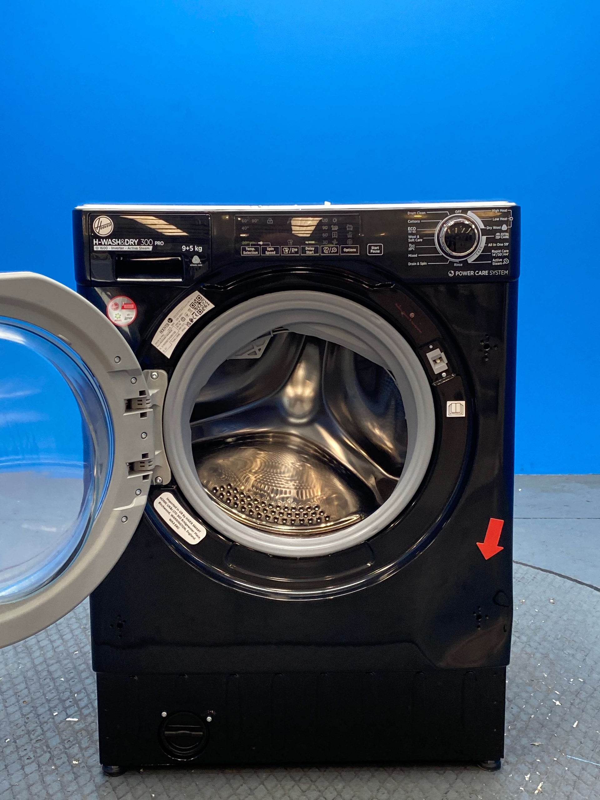 Hoover HBDOS695TAMCBE Built In 9kg / 5kg 1600 Spin Washer Dryer