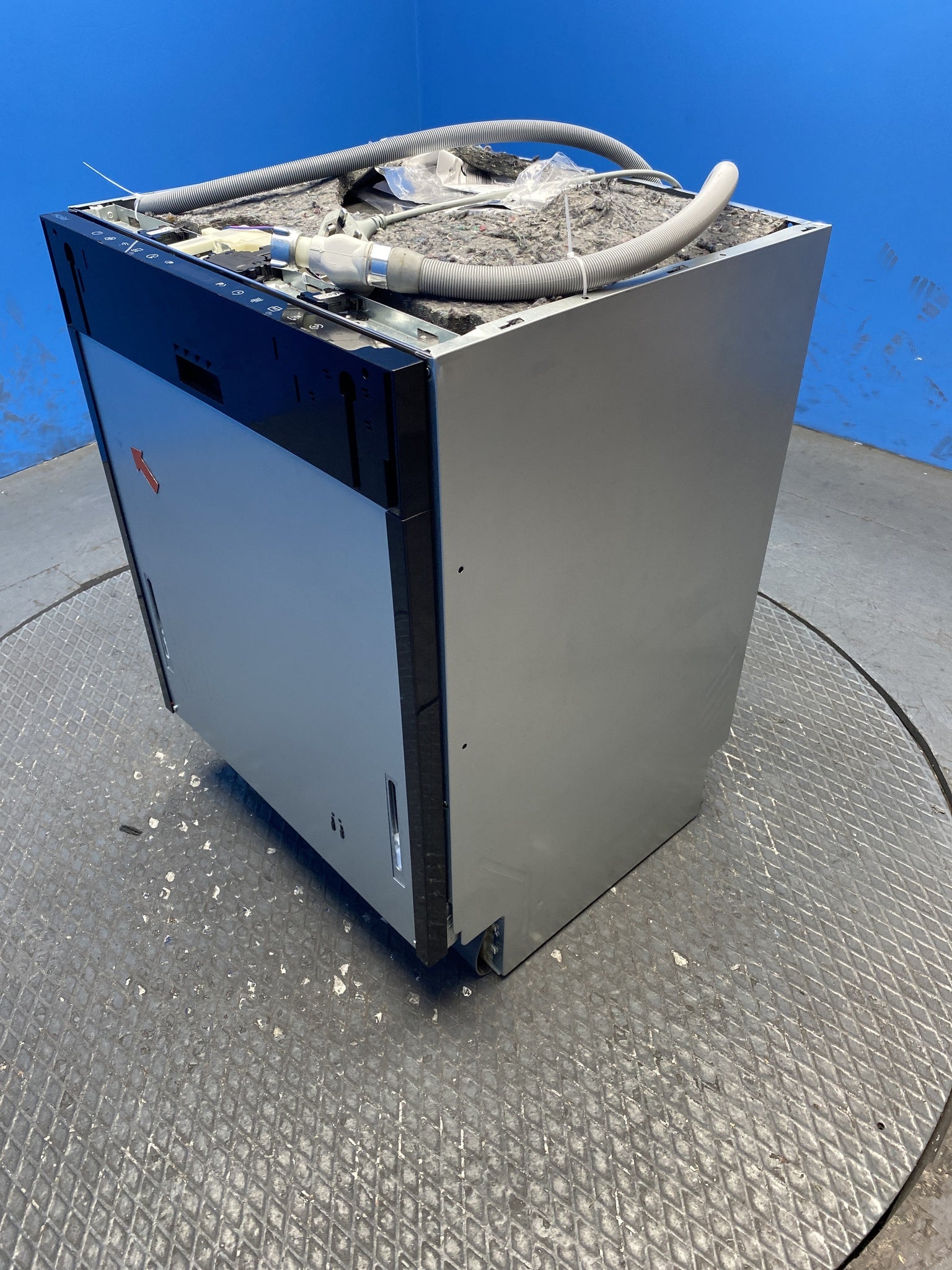 Haier XS6B0S3FSB Series 6 Integrated 16 Place Setting Dishwasher