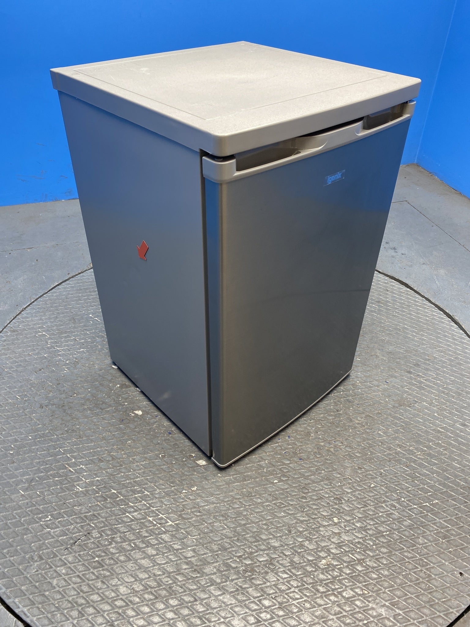 Igenix IG255X 136 Litre Undercounter Fridge