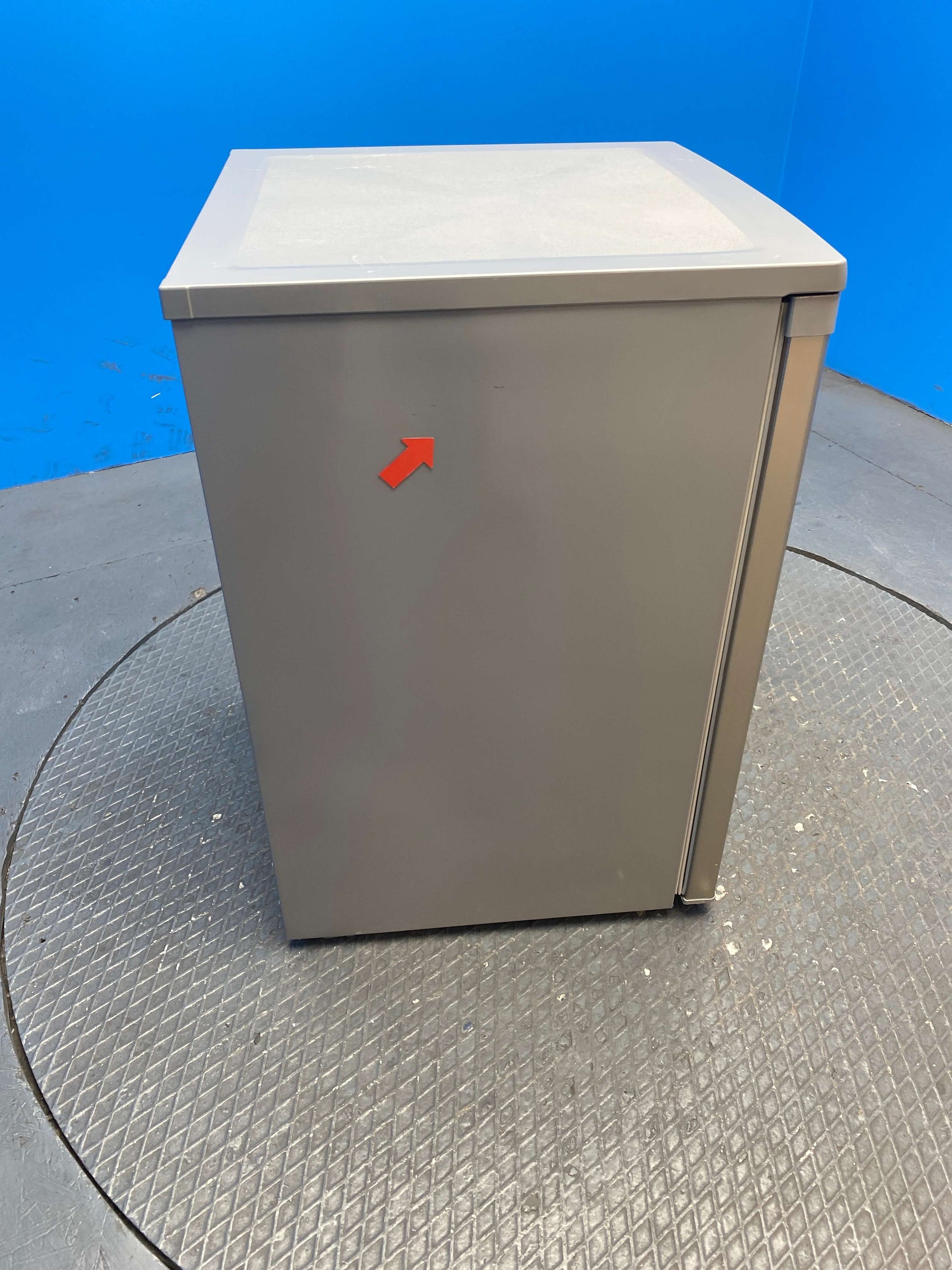 Statesman L255S 113 Litre 55cm Under Counter Fridge