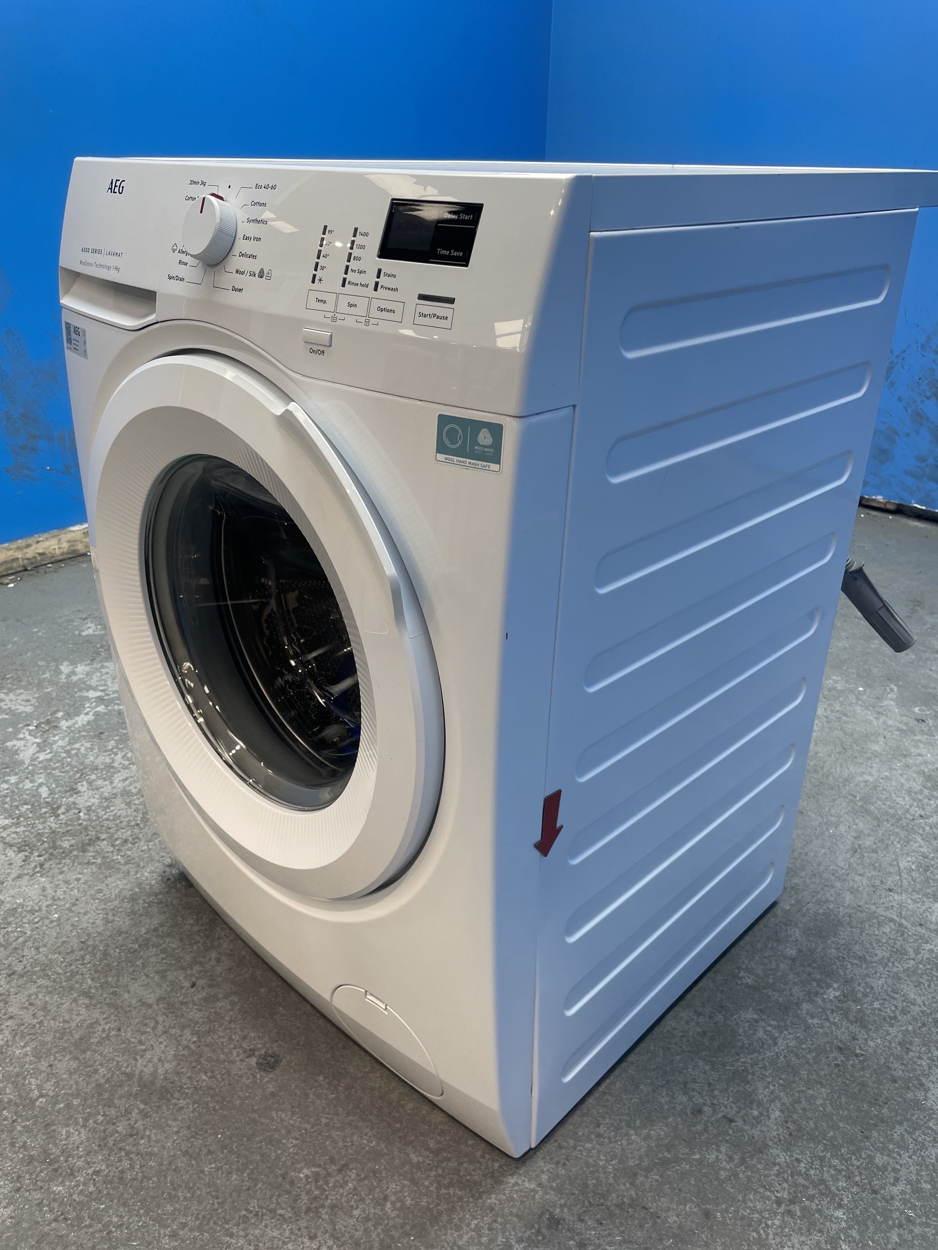 #GRC-139-422 - AEG 6000 Series L6FBK941B 9kg 1400rpm Washing Machine