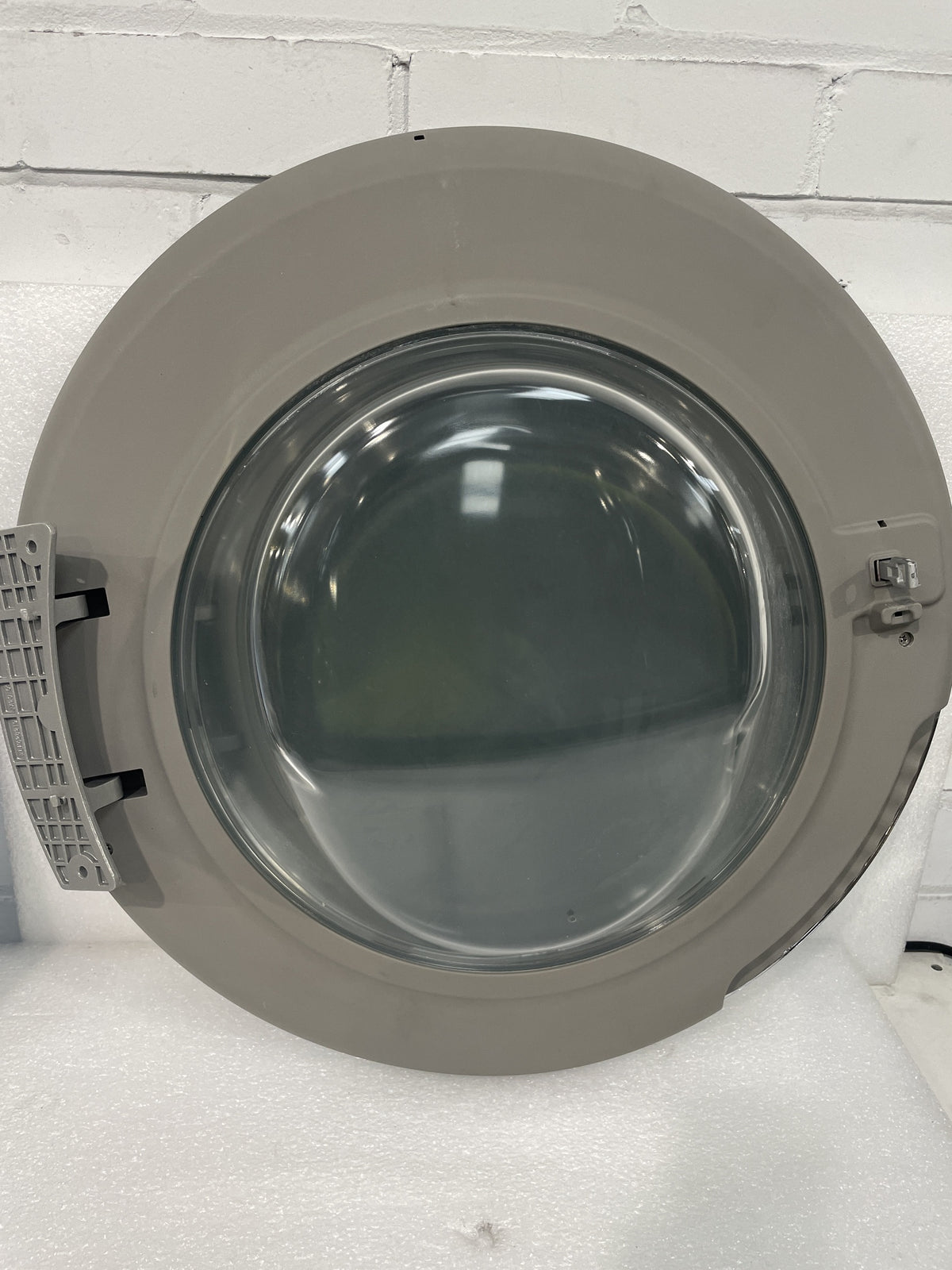 #GRC-156-569 - LG FWV917BTSE Washing Machine Door